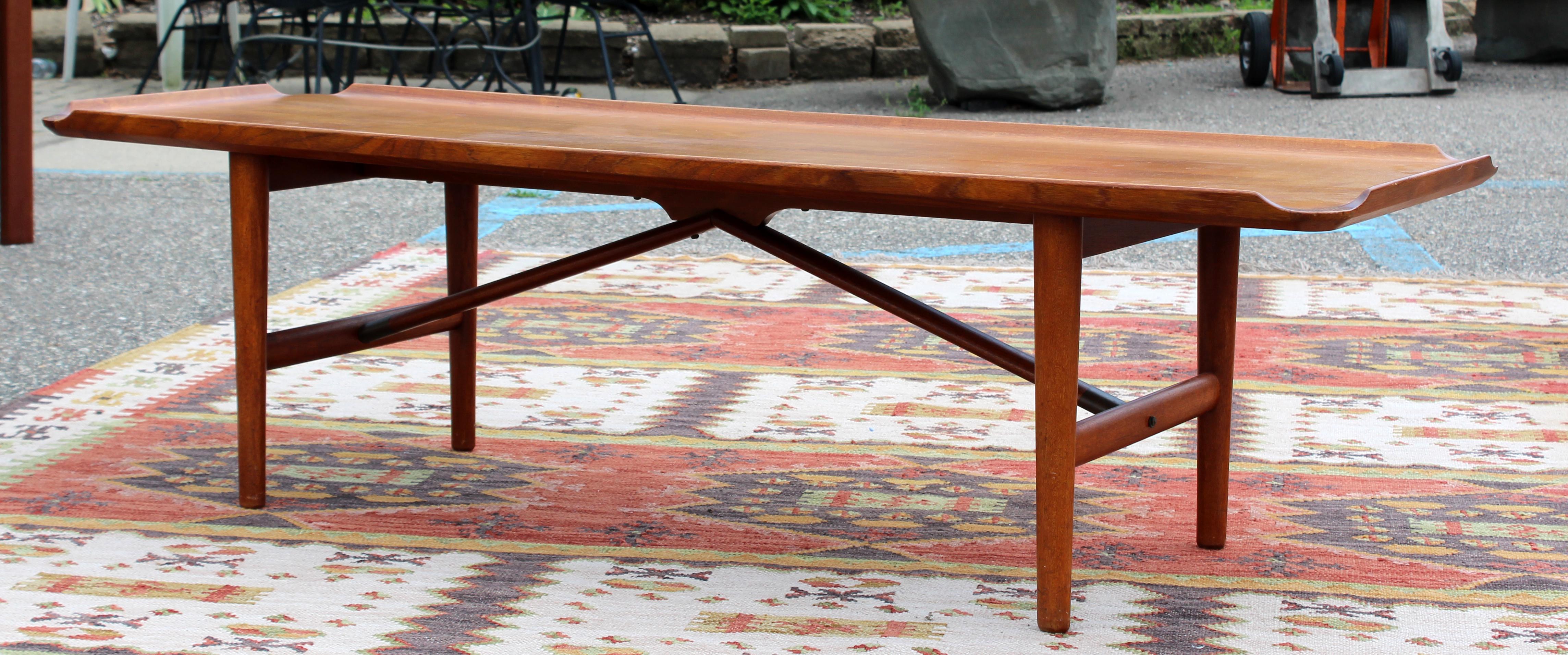 Mid-Century Modern Danish Teak Rectangular Coffee Table Finn Juhl 1960s 2