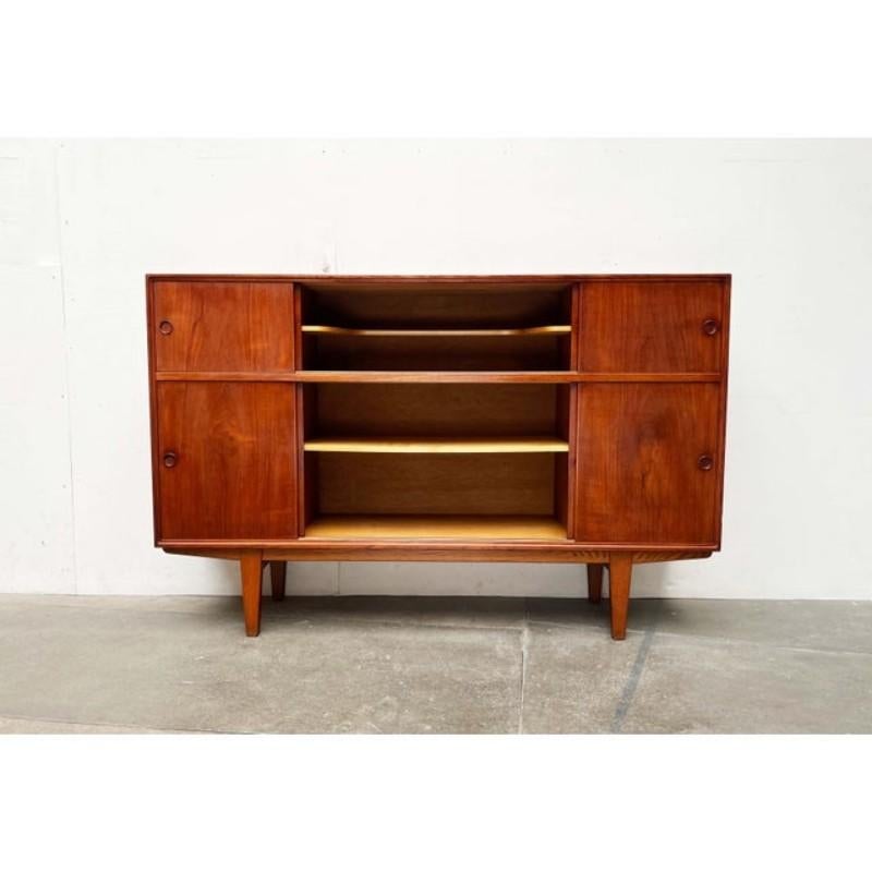 Mid-Century Modern Danish Teak Sideboard, 1960s For Sale 12