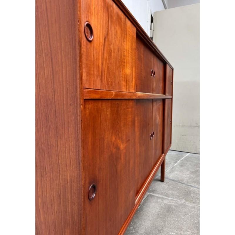 Mid-Century Modern Danish Teak Sideboard, 1960s For Sale 14