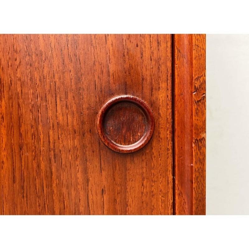 Mid-Century Modern Danish Teak Sideboard, 1960s For Sale 1
