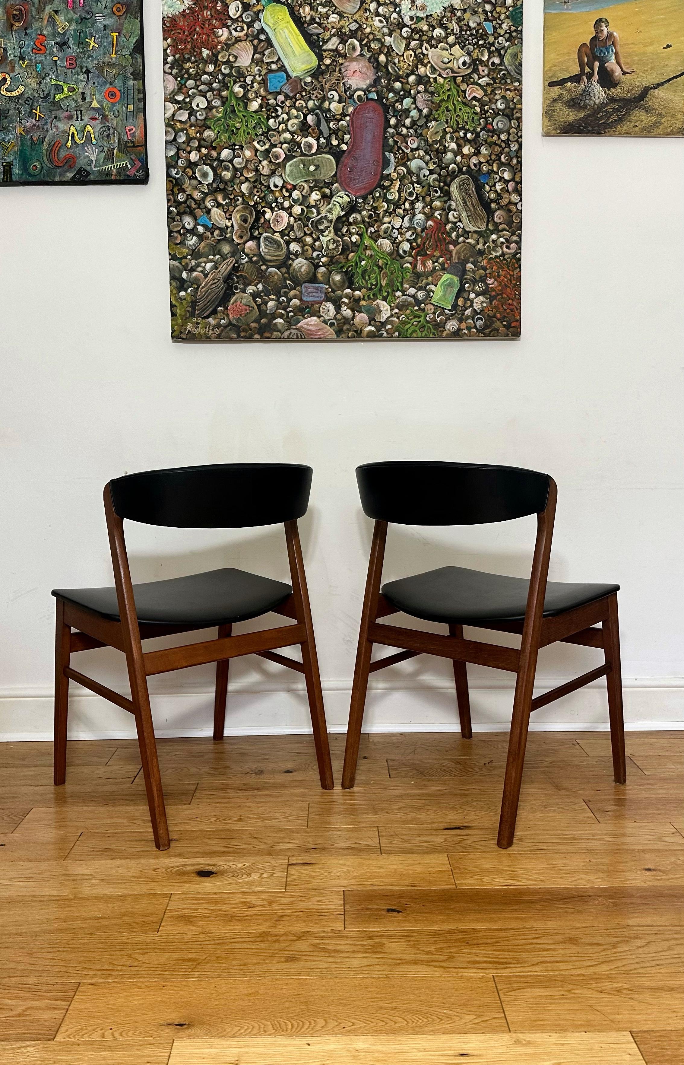 Mid Century Modern Danish Teak Six Dining Chairs by Sax For Sale 3
