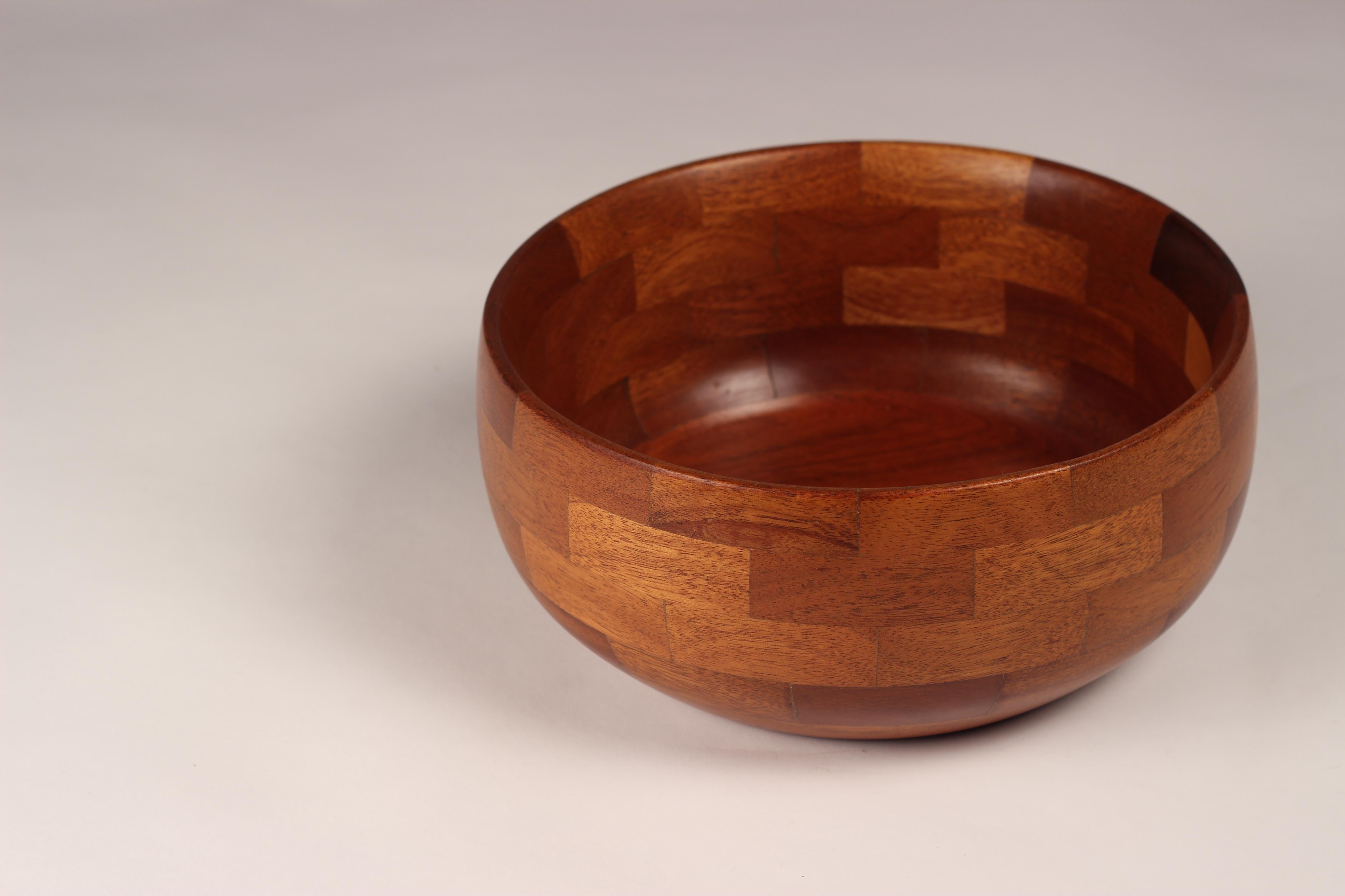 Scandinavian Modern Danish Teak Staved Bowl In Good Condition For Sale In London, GB