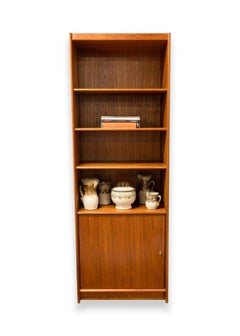 Mid Century Modern Danish Teak Wood Bücherregal