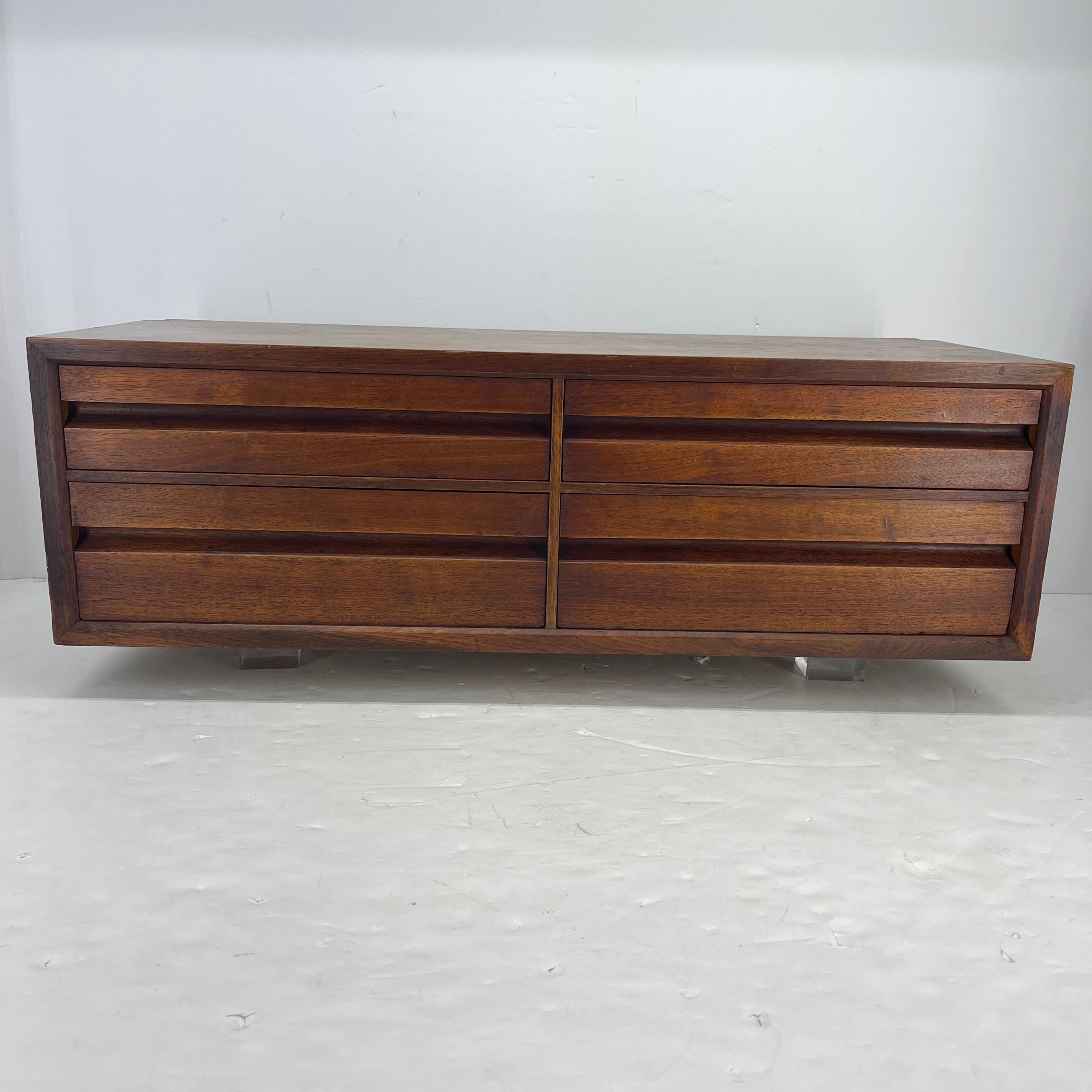 Danish Mid-Century Modern 4 drawer desk organizer. This beautiful walnut organizer is perfect for storing your letters or stationary. It also would be beautiful in a dressing room or on top of a vanity for jewelry or personal items. The drawers are