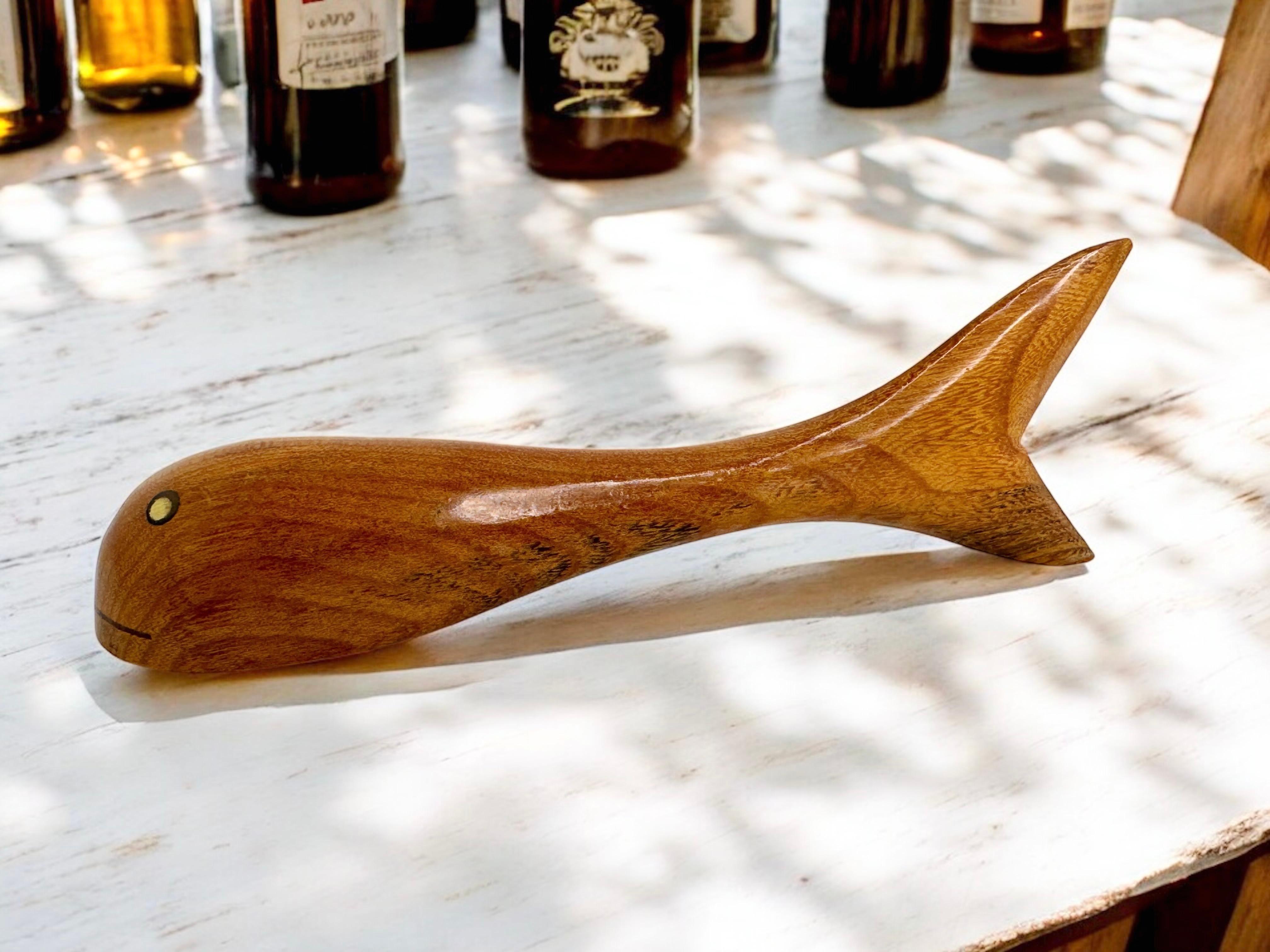 Dänischer Holzflaschenöffner in Form eines Wales, Mid-Century Modern, Dänemark 1960er Jahre im Angebot 7