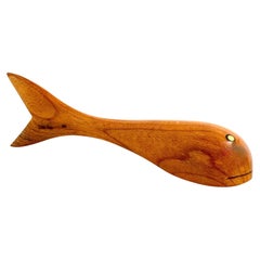 Abrebotellas danés de madera moderno de mediados de siglo con forma de ballena, Dinamarca Años 60