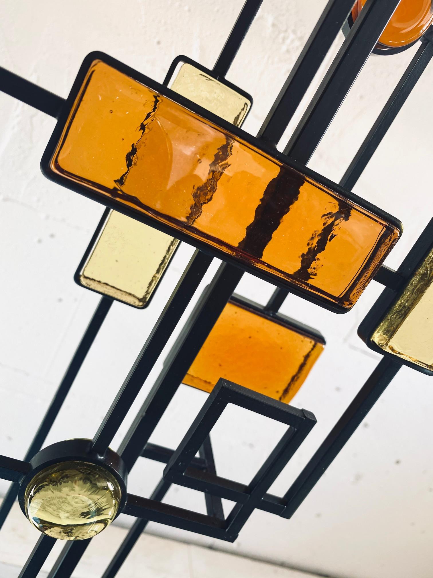 Dänische Stehlampe aus Schmiedeeisen und Glas von Holm Sorensen, Moderne der Mitte des Jahrhunderts (Skandinavische Moderne) im Angebot
