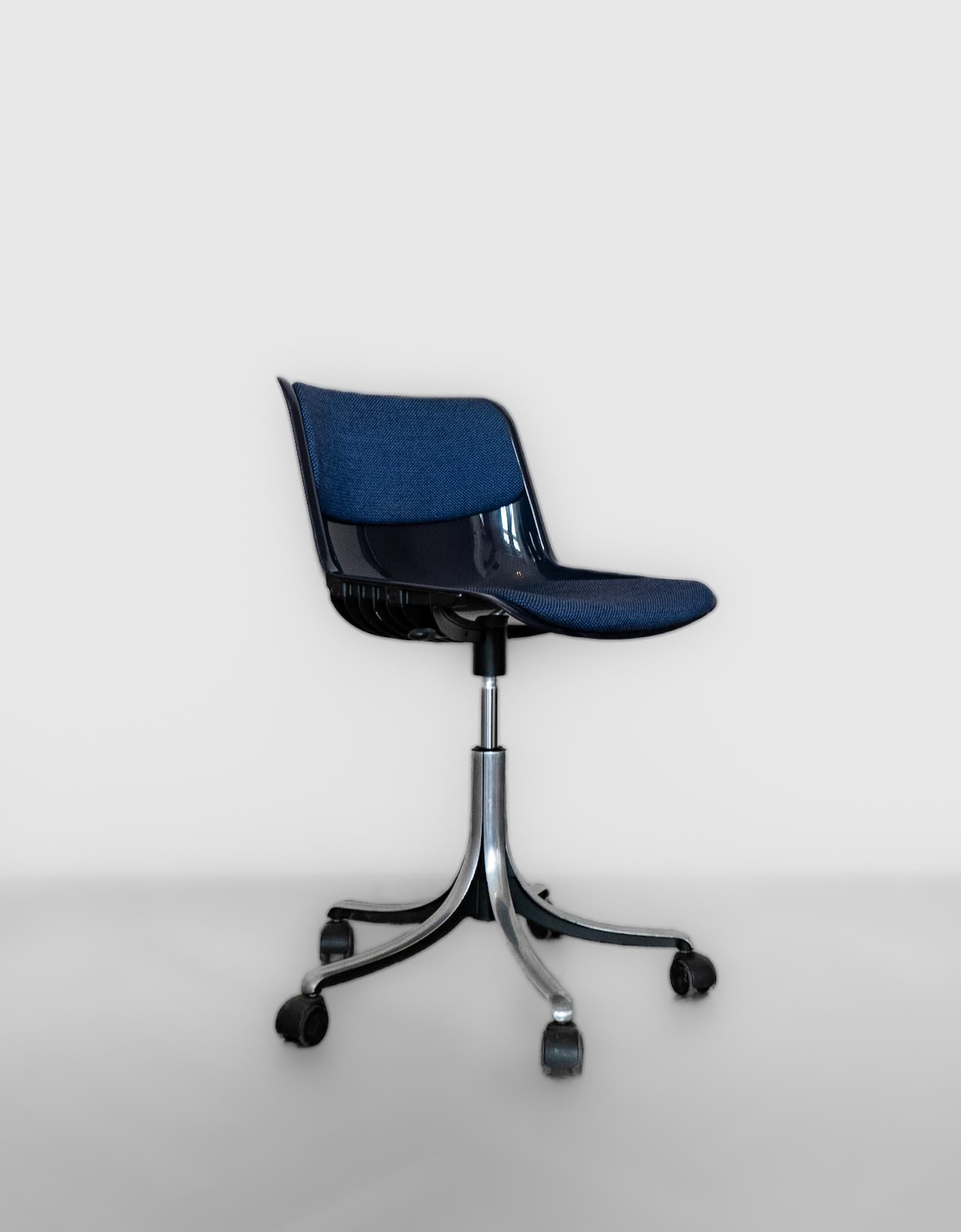 Mid-Century Modern Dark Blue Office Chair Modus 5 by Osvaldo Borsani, Italy 1970 For Sale 7