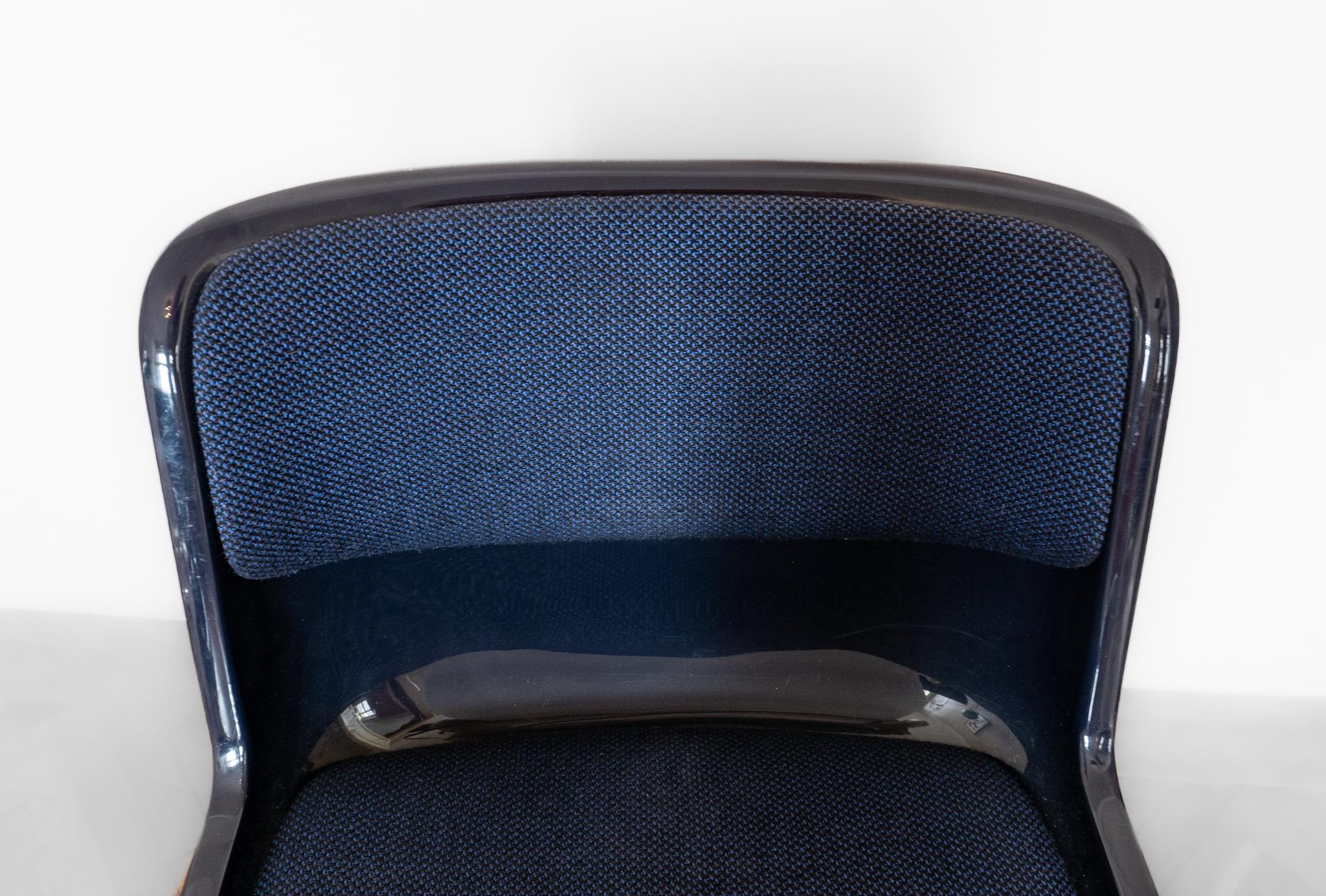 Late 20th Century Mid-Century Modern Dark Blue Office Chair Modus 5 by Osvaldo Borsani, Italy 1970 For Sale