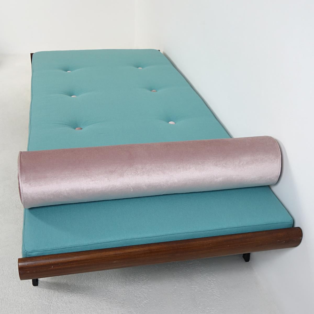 20th Century Mid-Century Modern Daybed Cleopatra by Dick Cordemeijer for Auping For Sale