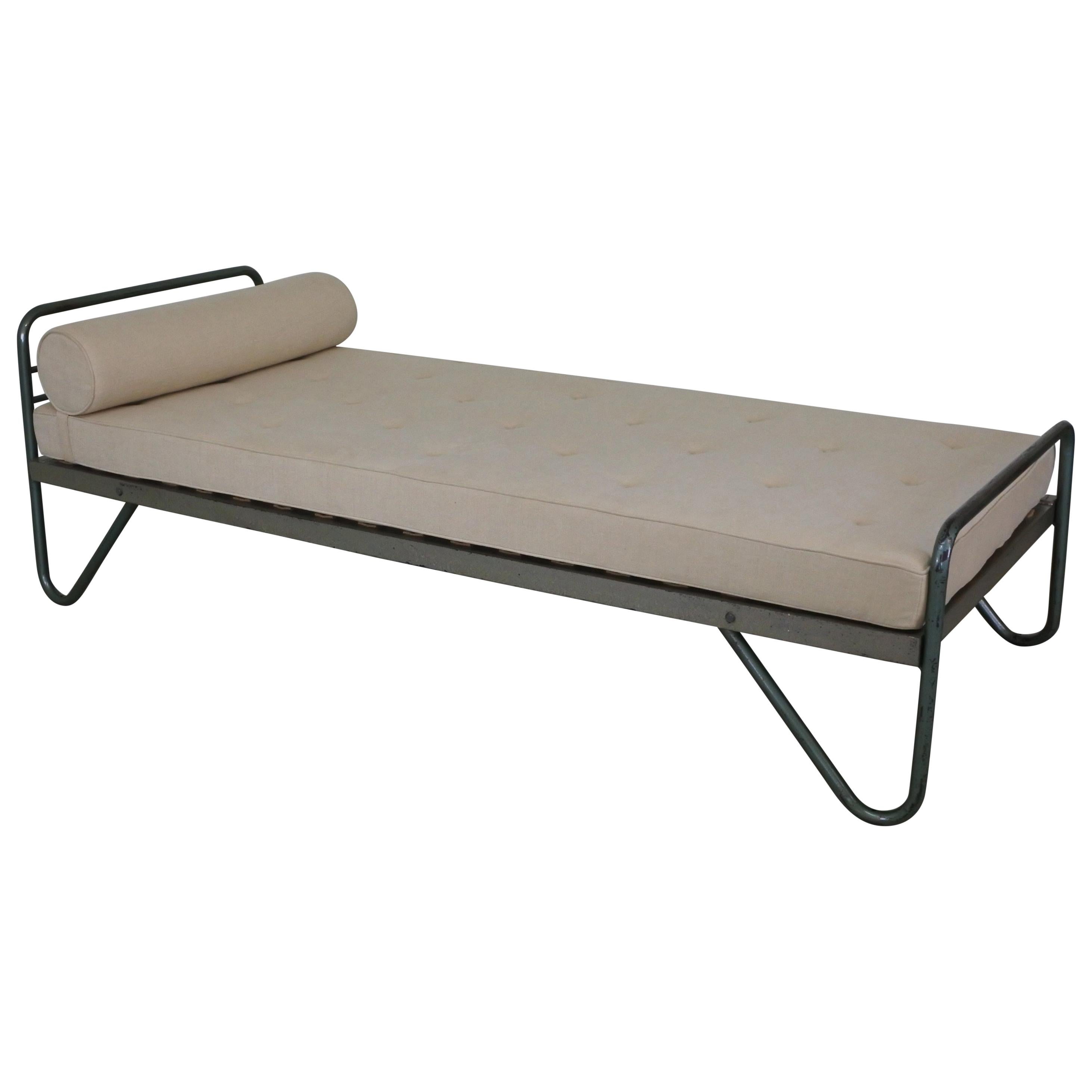 Mid-Century Modern Daybed in Tubular Steel Attr. to Jacques Hitier, France 1950s