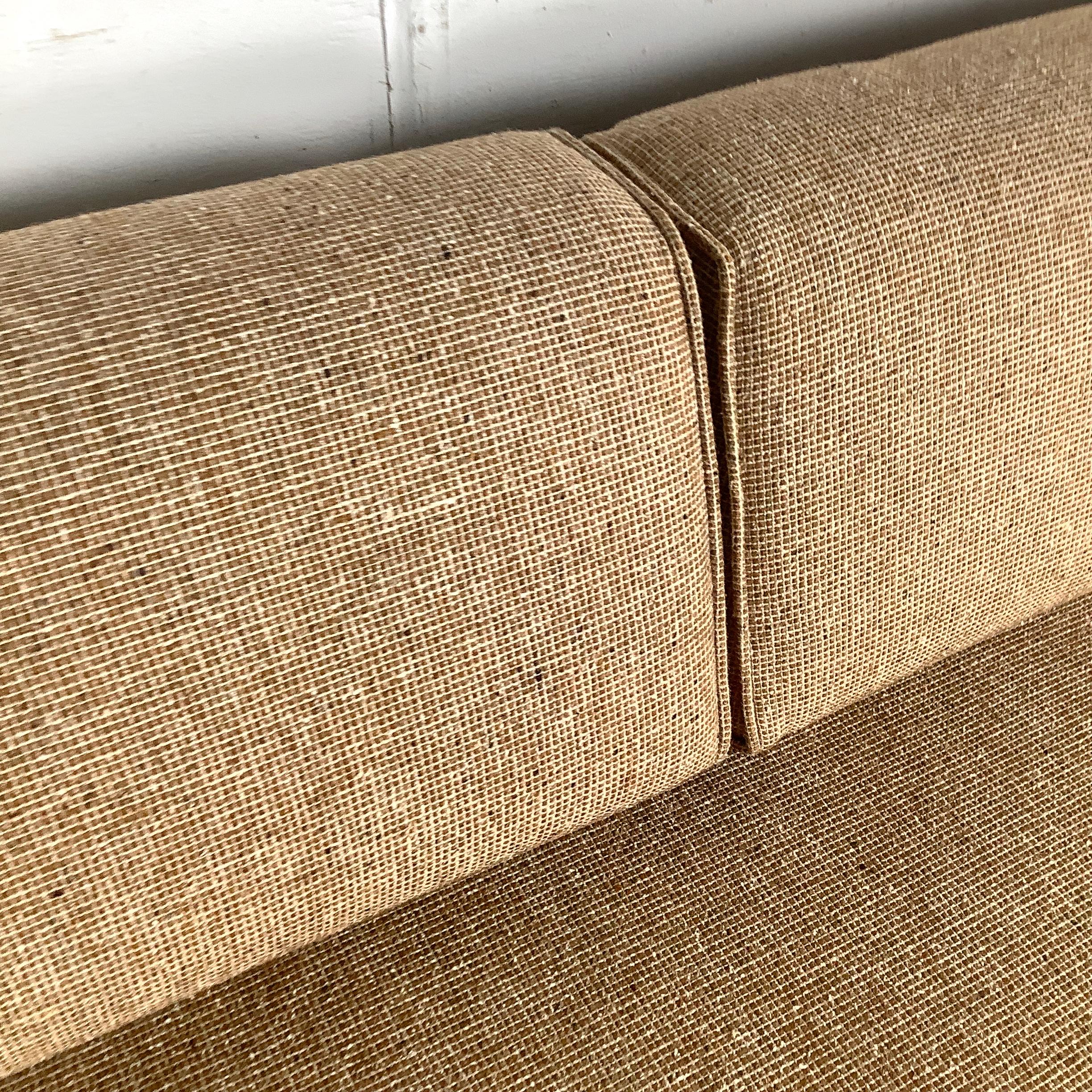 Mid-Century Modern Daybed or Sofa For Sale 6