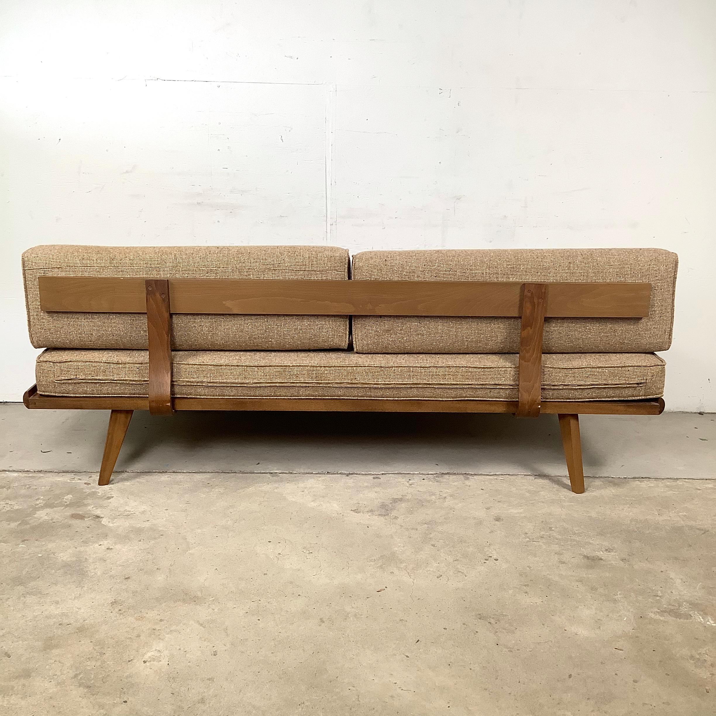 Mid-Century Modern Daybed or Sofa For Sale 13