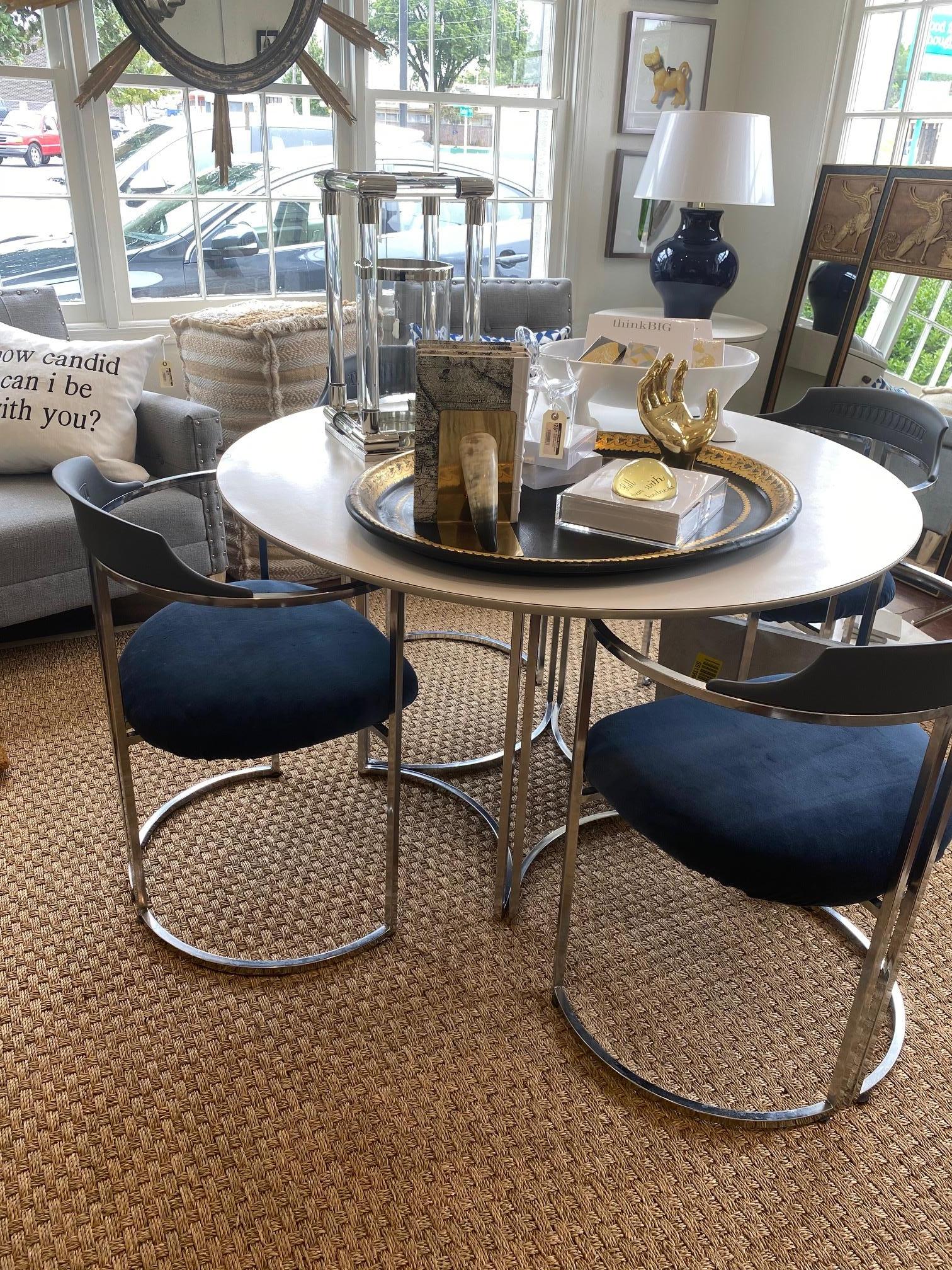 Chaises et table de salle à manger Daystrom modernes du milieu du siècle dernier avec plateau en mélamine blanche en vente 2