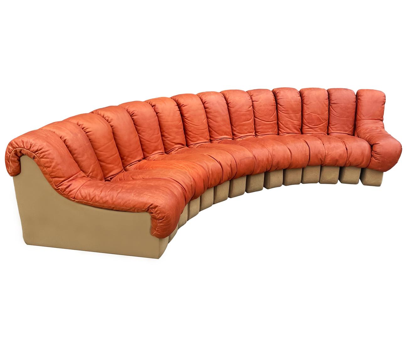Mid-Century Modern De Sede 600 Nonstop Curved Leather Sectional Sofa in Cognac 7