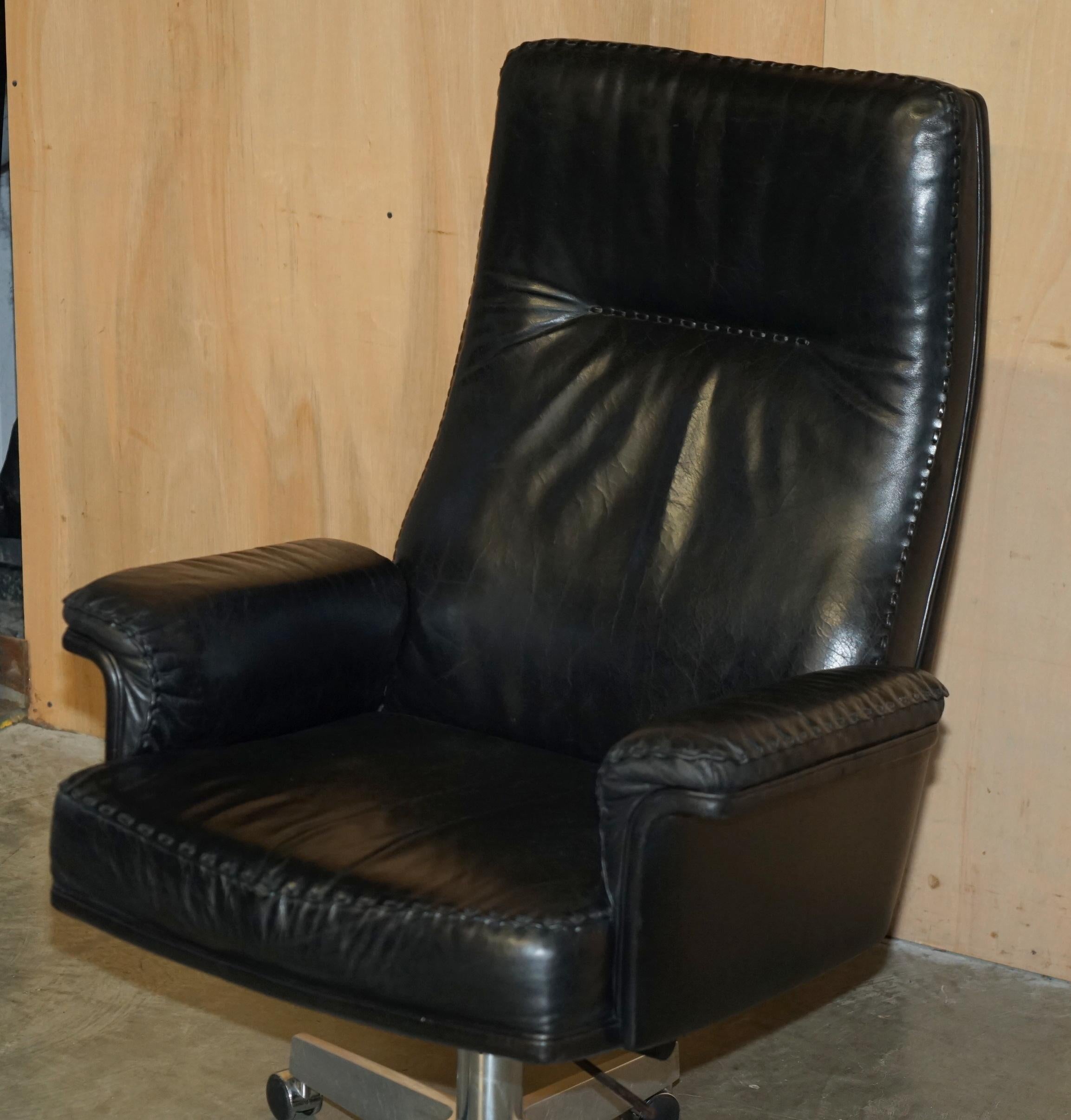 European MID CENTURY MODERN DE SEDE DS35 EXECUTIVE OFFICE SWiVEL CHAIR HERITAGE LEATHER For Sale