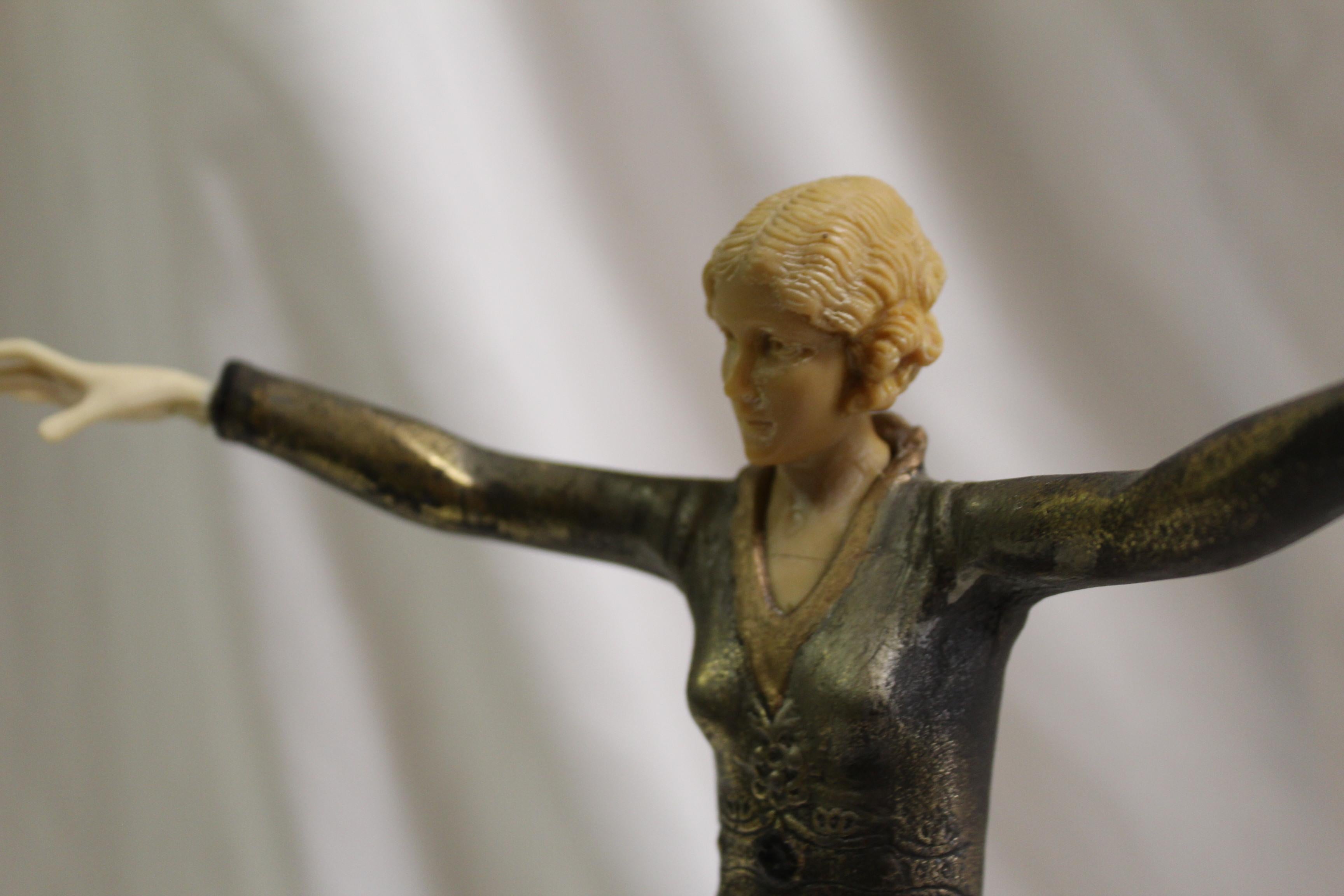 Moulage Figurine Mid Century /Modern Deco en vente