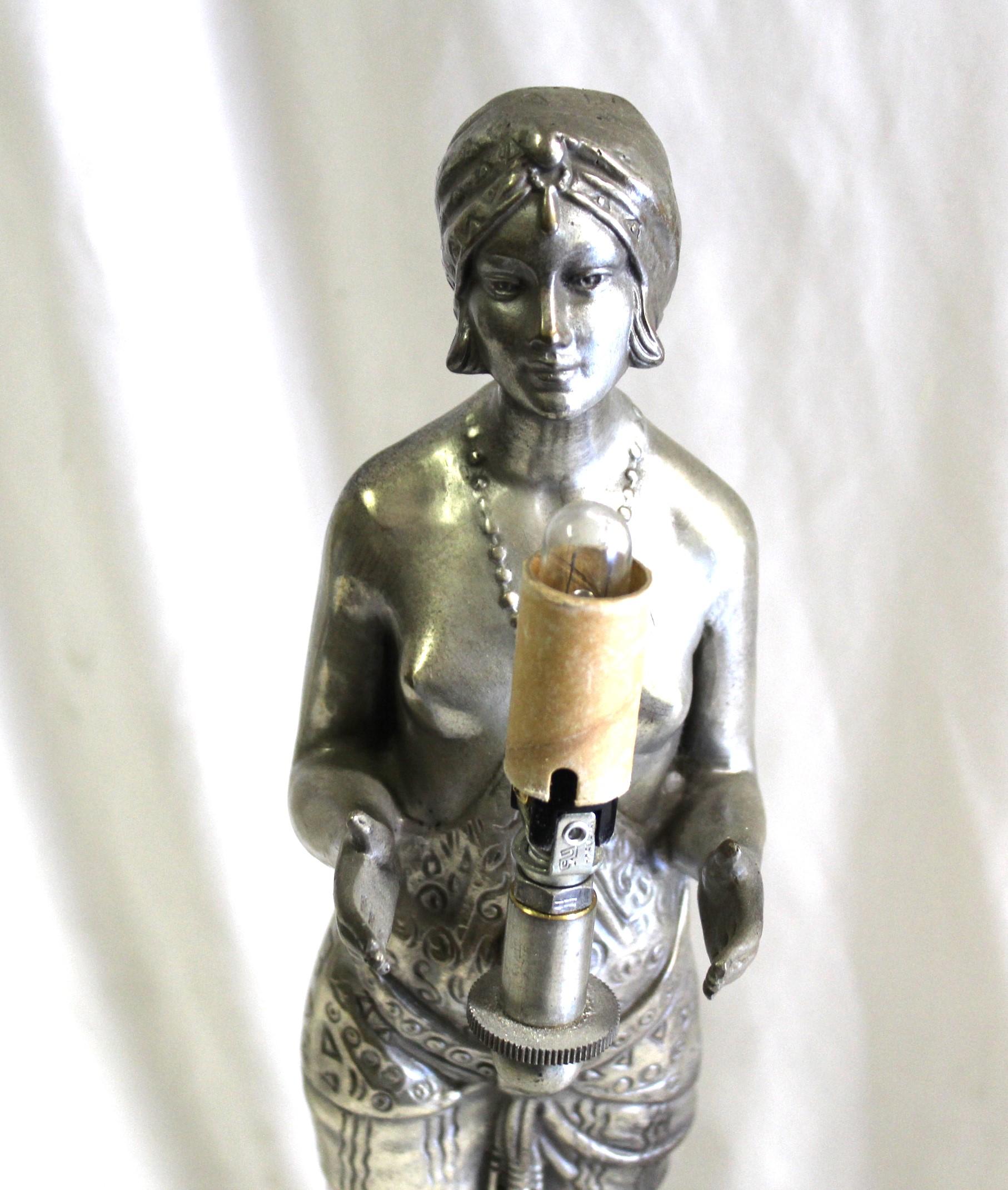 Art Deco Mid -Century Modern /Deco Lady Lamp  For Sale