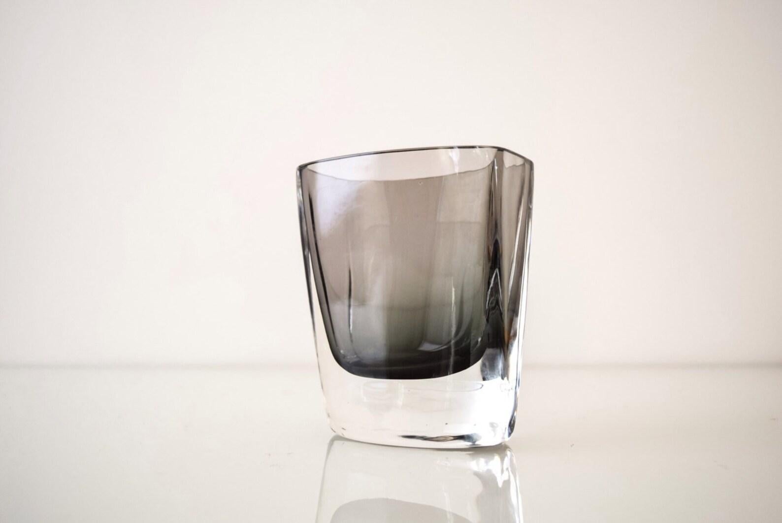 Mid Century Modern Decorative Gray Glass Vase For Sale 1