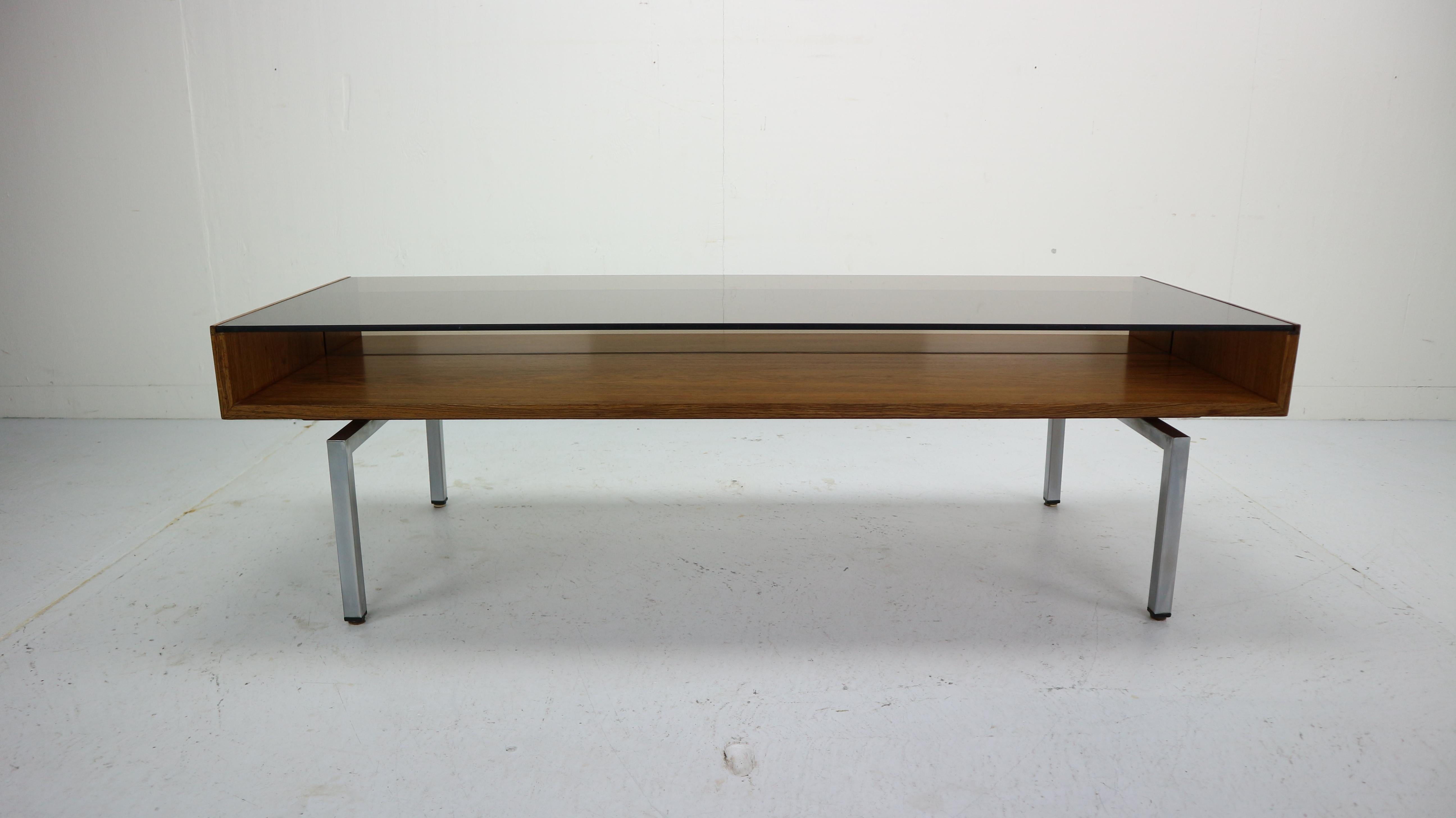 Mid-Century Modern Design Coffee Table Smoked Glass& Rosewood, 1970s In Good Condition In The Hague, NL