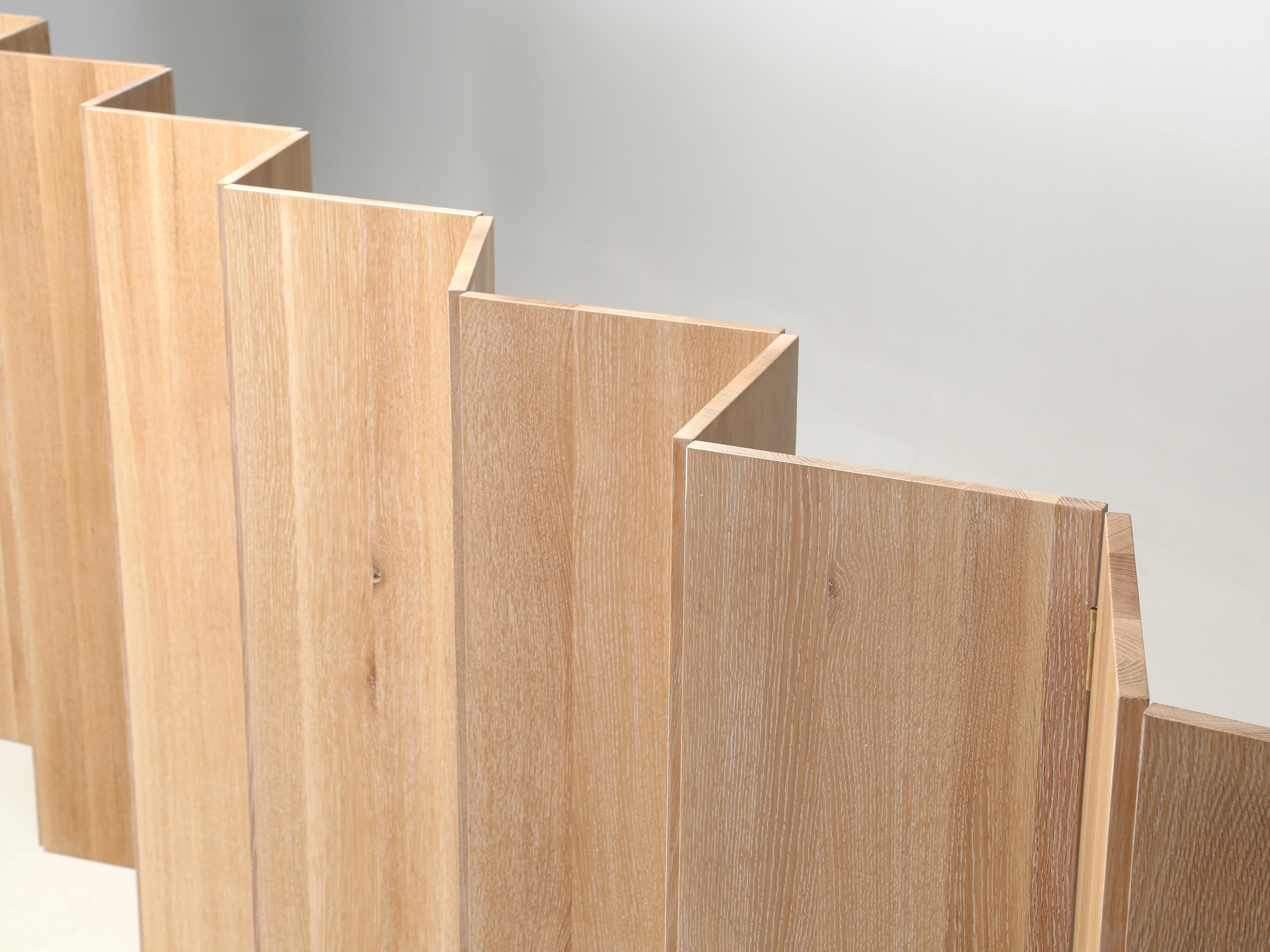 Fait main Paravent au design Modernity Made to Order Rift Cut White Oak Toute taille en vente