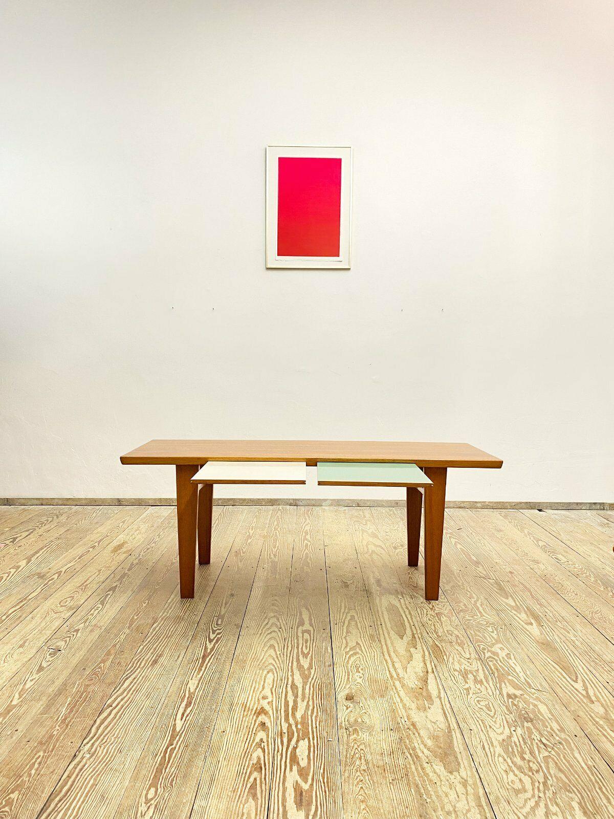 Moderner Couchtisch aus Teakholz von Wilhelm Renz, Deutschland, 1960er Jahre, Mid-Century Modern Design im Zustand „Gut“ im Angebot in München, Bavaria