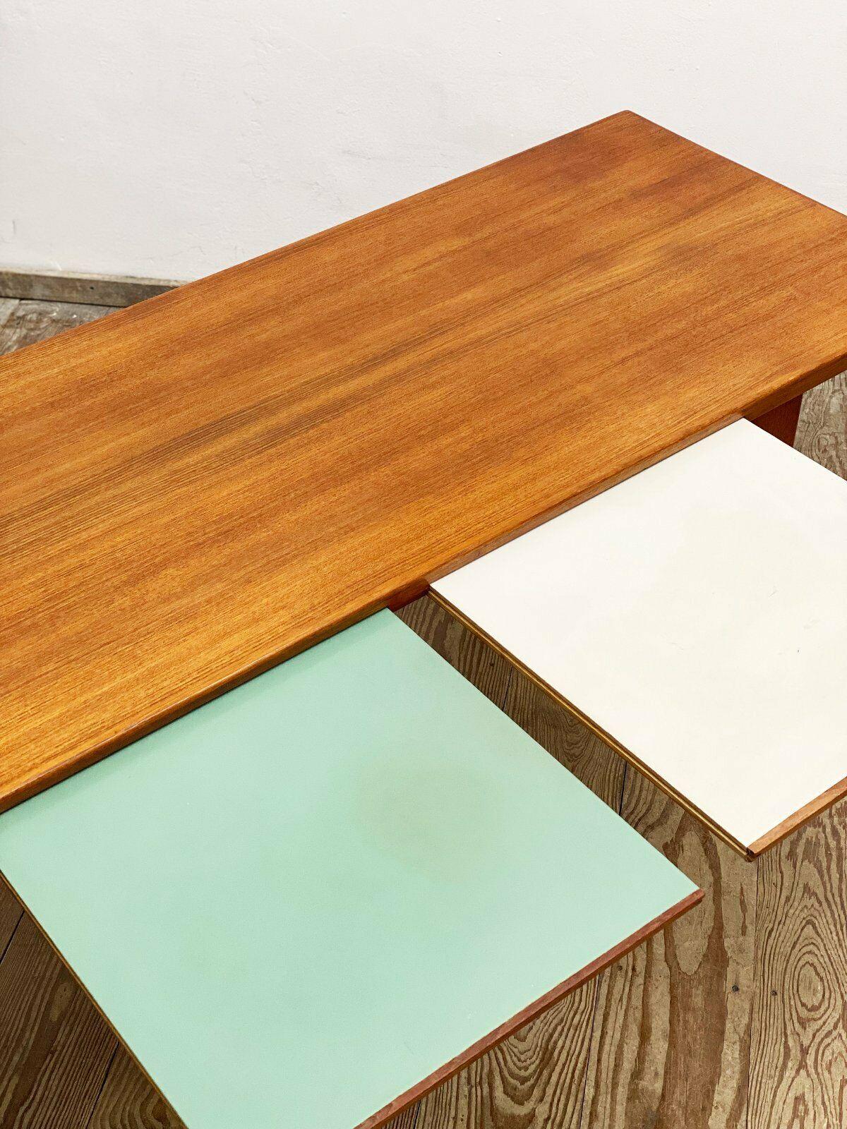 Mid-Century Modern Design Teak Coffee Table by Wilhelm Renz, Germany, 1960s For Sale 3