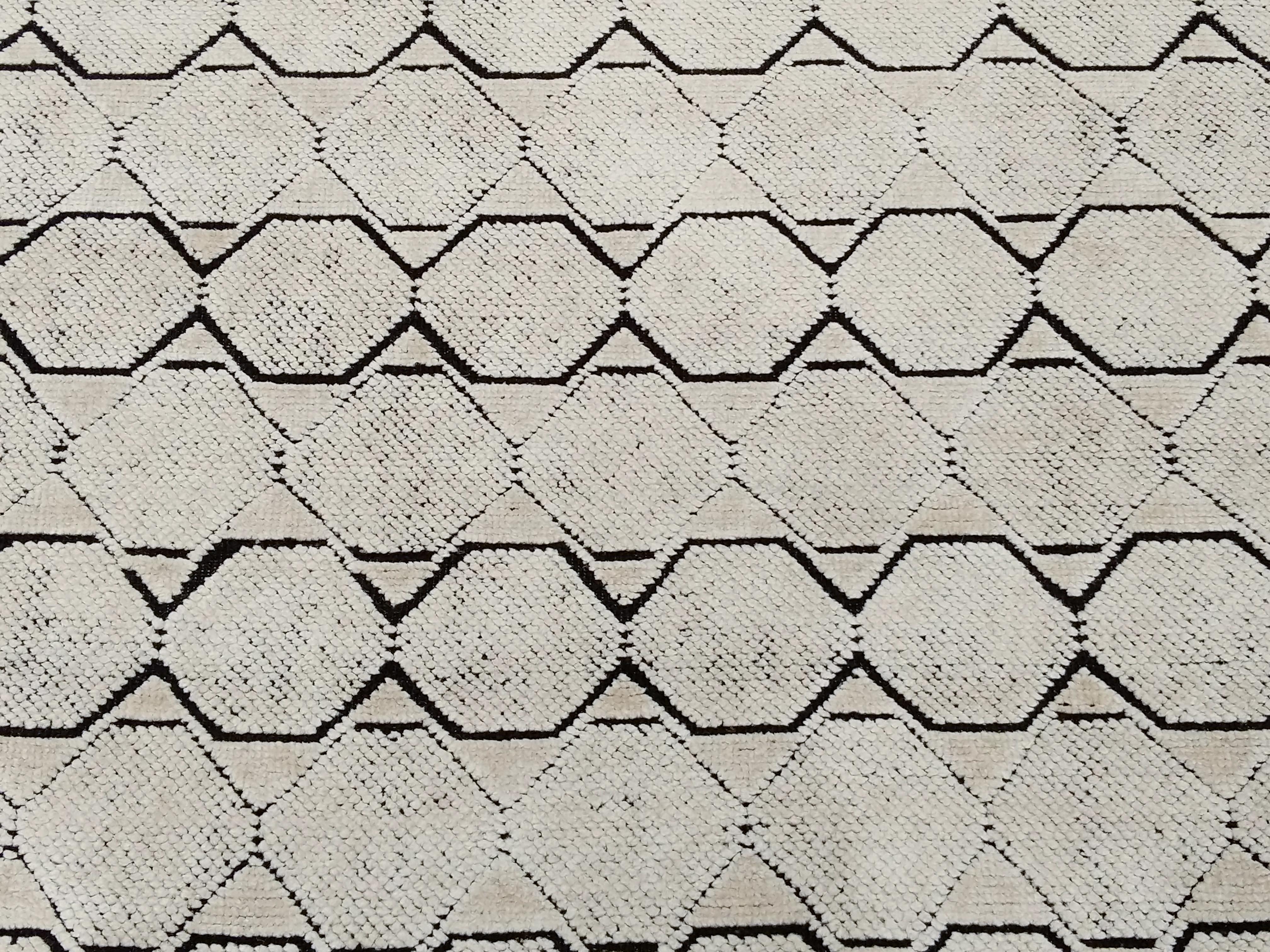 Hand-Knotted Mid-Century Modern Design Textural Ivory Geometric Octavia Rug