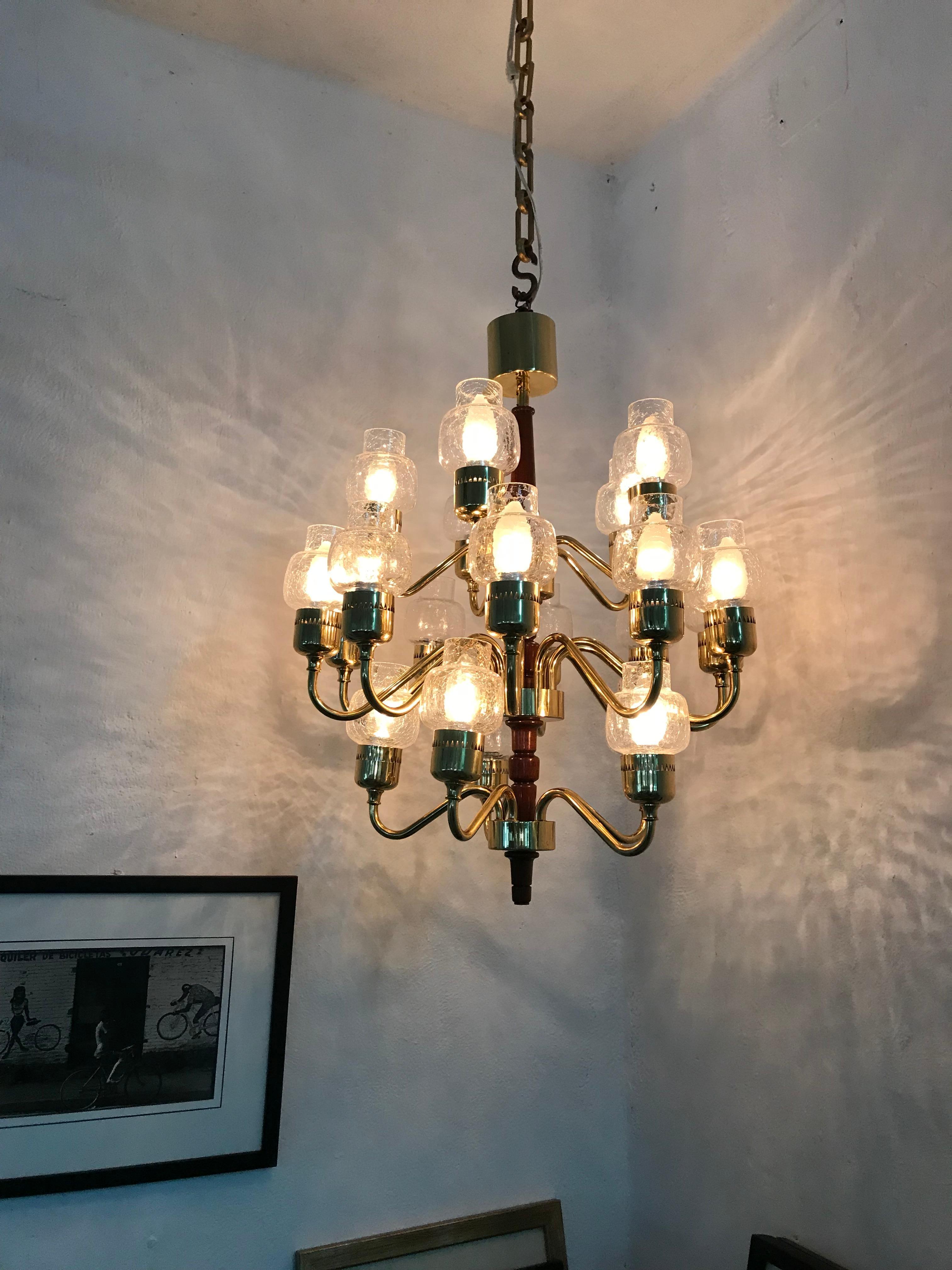 Swedish Mid-Century Modern Designed by Hans-Agne Jakobsson Chandelier for Markaryd, 1960 For Sale