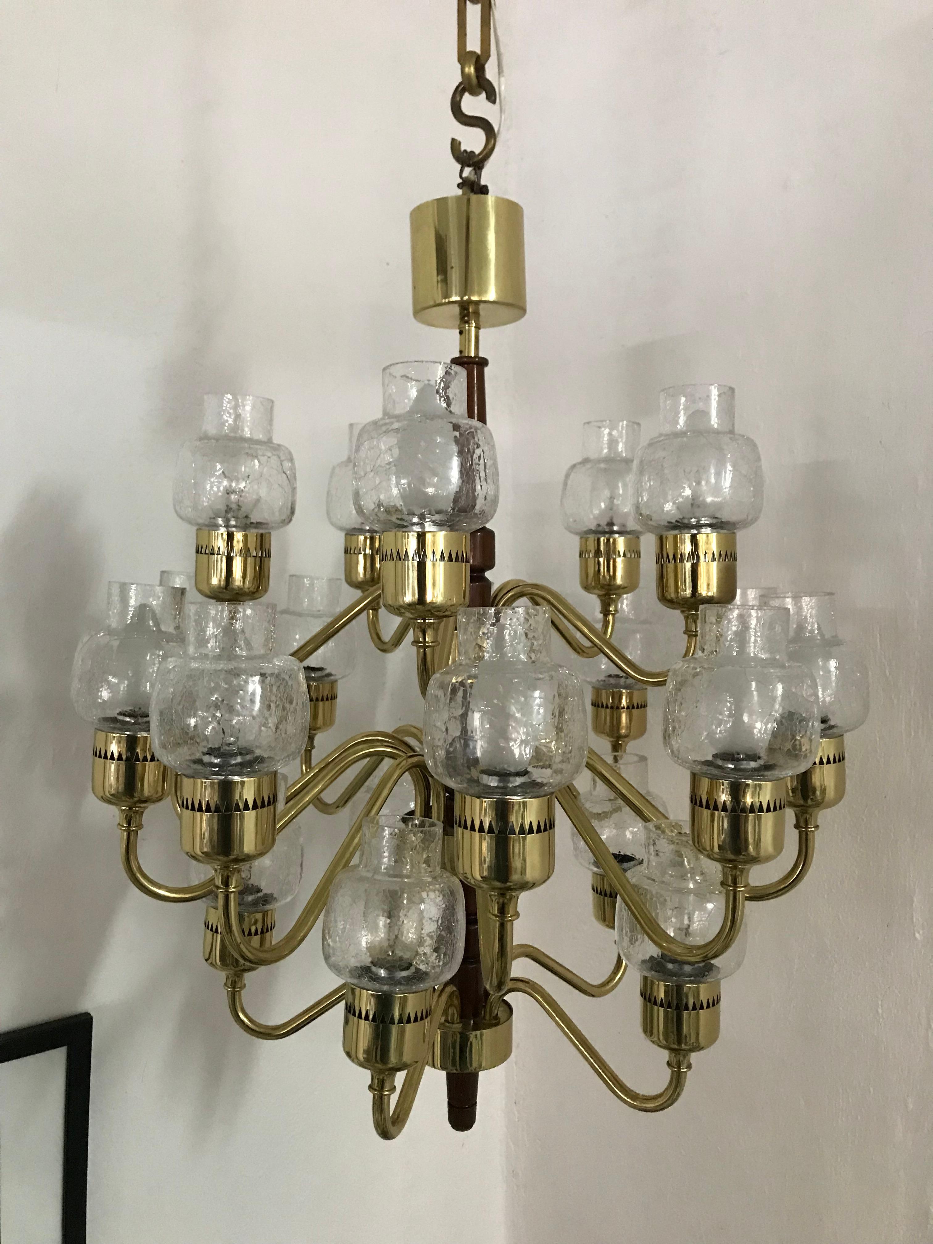 Mid-Century Modern Designed by Hans-Agne Jakobsson Chandelier for Markaryd, 1960 In Good Condition For Sale In Merida, Yucatan