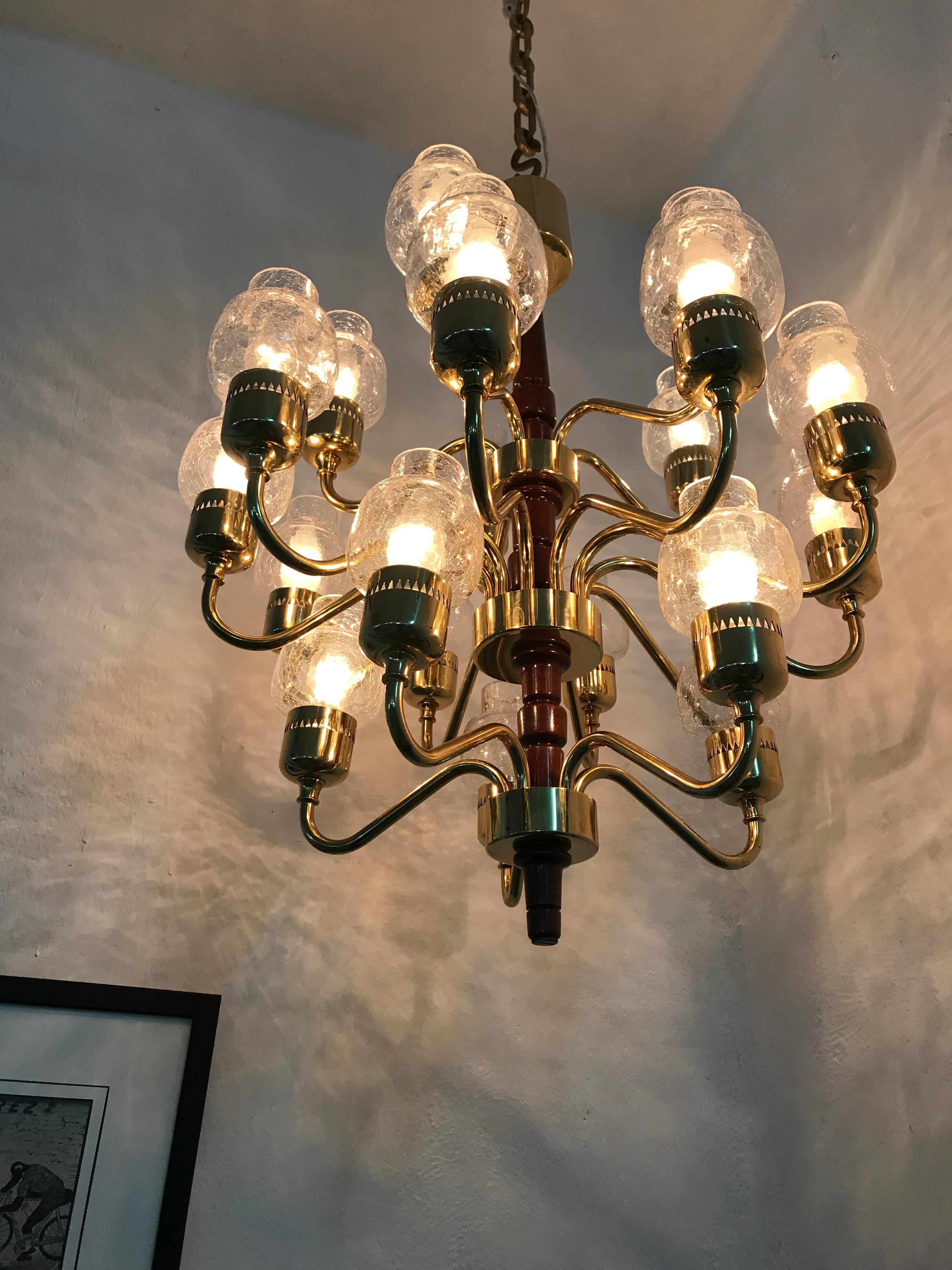 Mid-Century Modern Designed by Hans-Agne Jakobsson Chandelier for Markaryd, 1960 For Sale 2