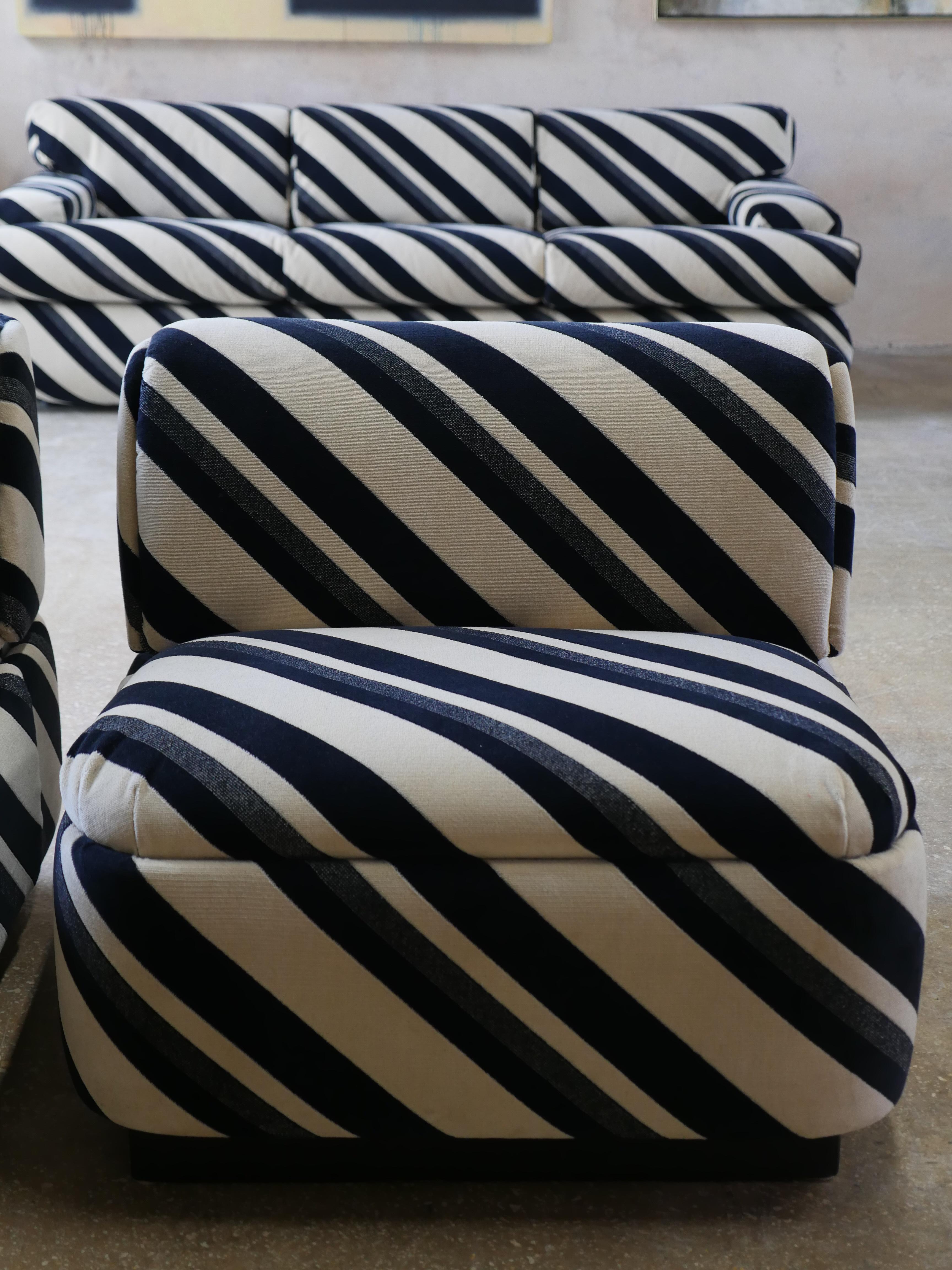 American Mid-Century Modern Designer Lounge Chairs With Kelly Wearstler Velvet - Set of 2 For Sale