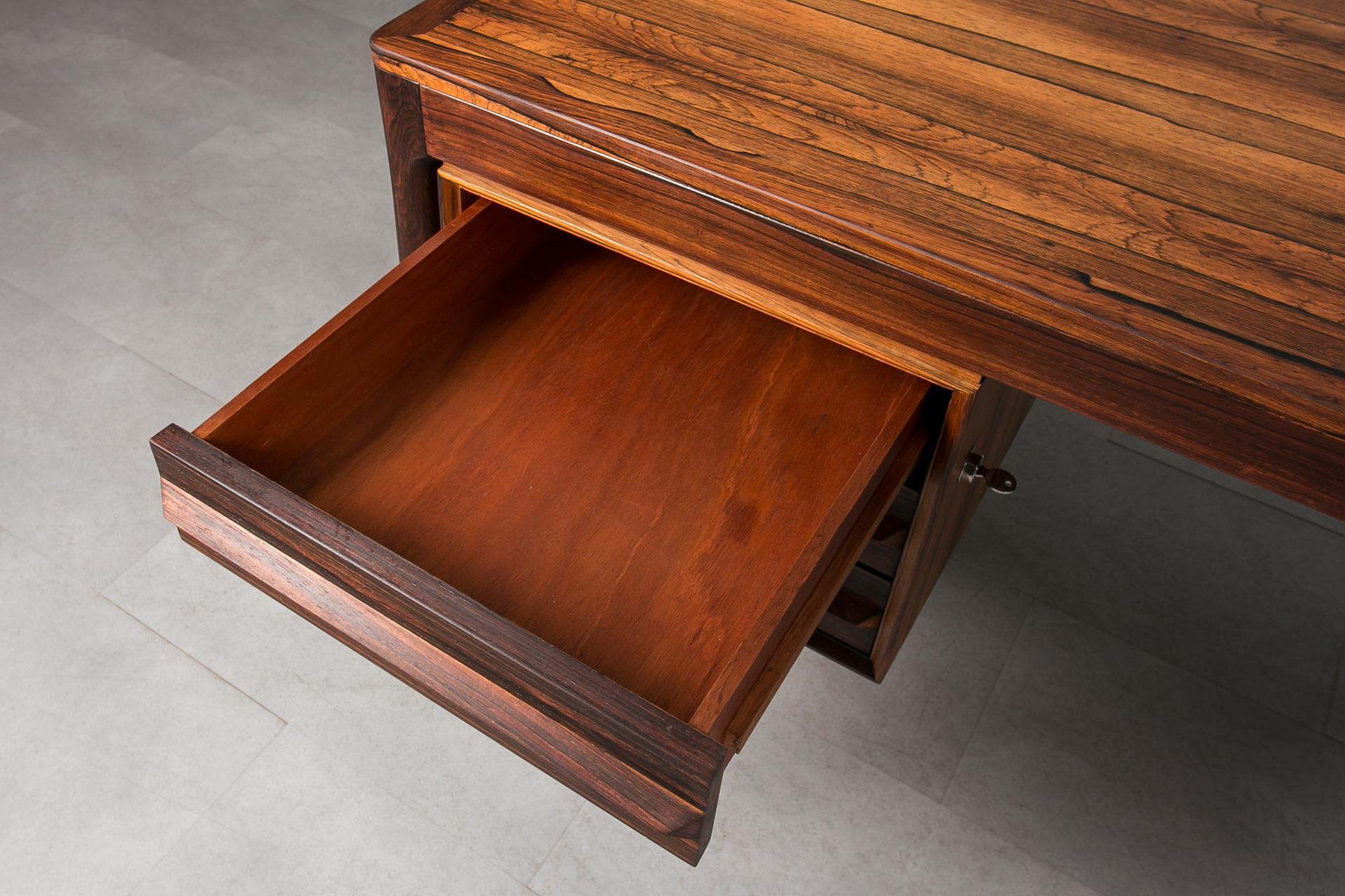Mid-Century Modern Desk by Bruksbo, Norway, 1960s, attributed to Torbjorn Afdal For Sale 6