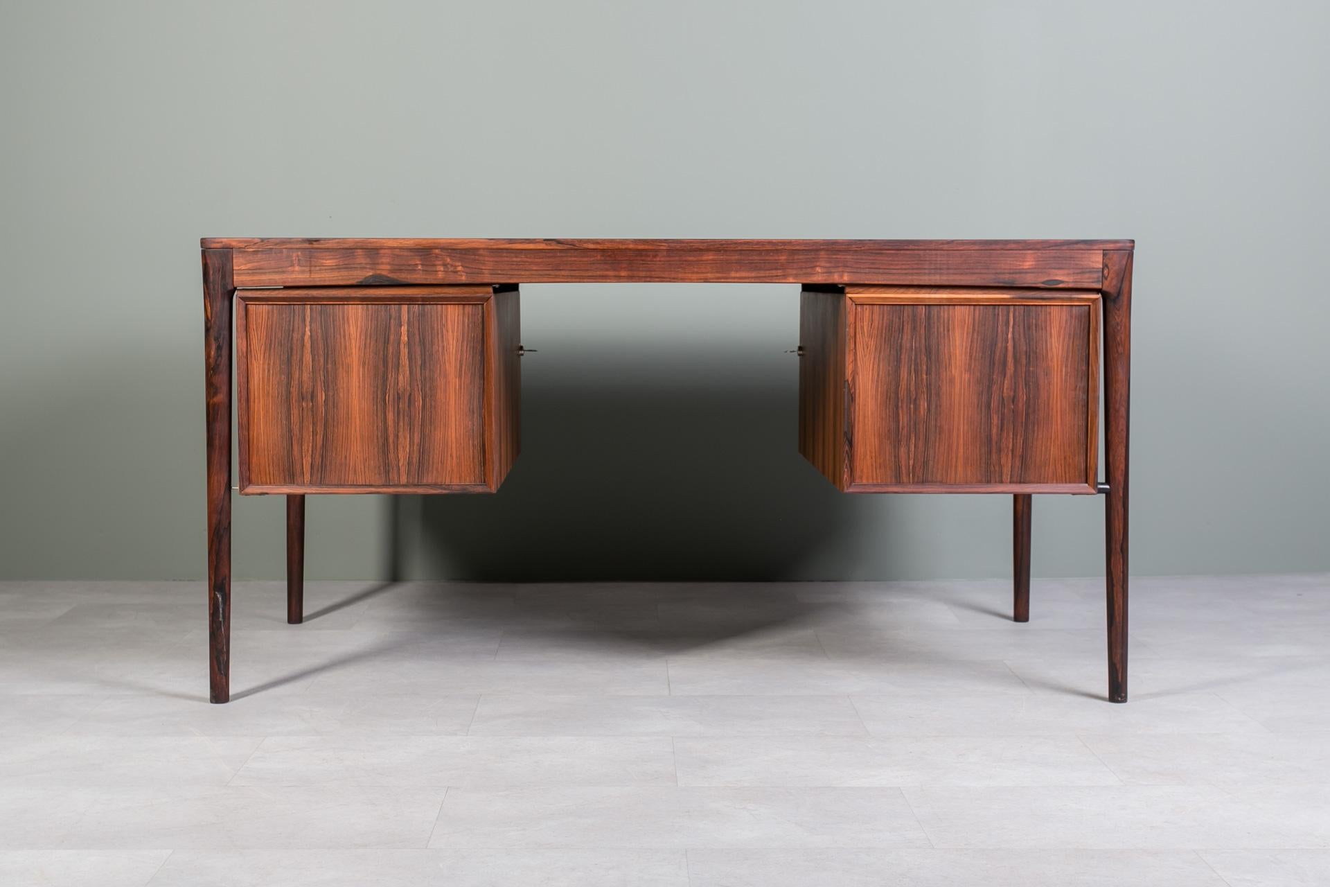 Oiled Mid-Century Modern Desk by Bruksbo, Norway, 1960s, attributed to Torbjorn Afdal For Sale