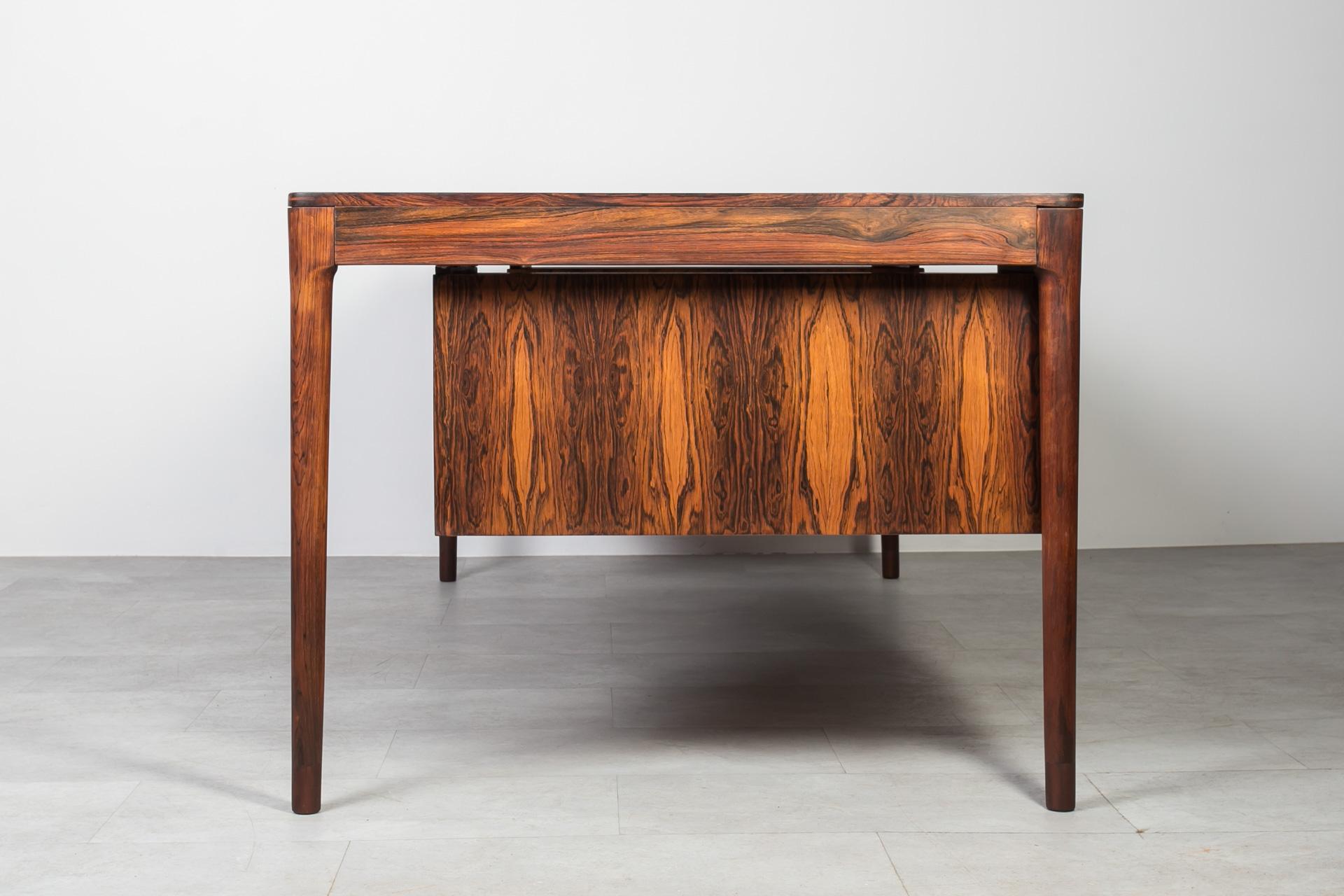 Mid-Century Modern Desk by Bruksbo, Norway, 1960s, attributed to Torbjorn Afdal For Sale 1