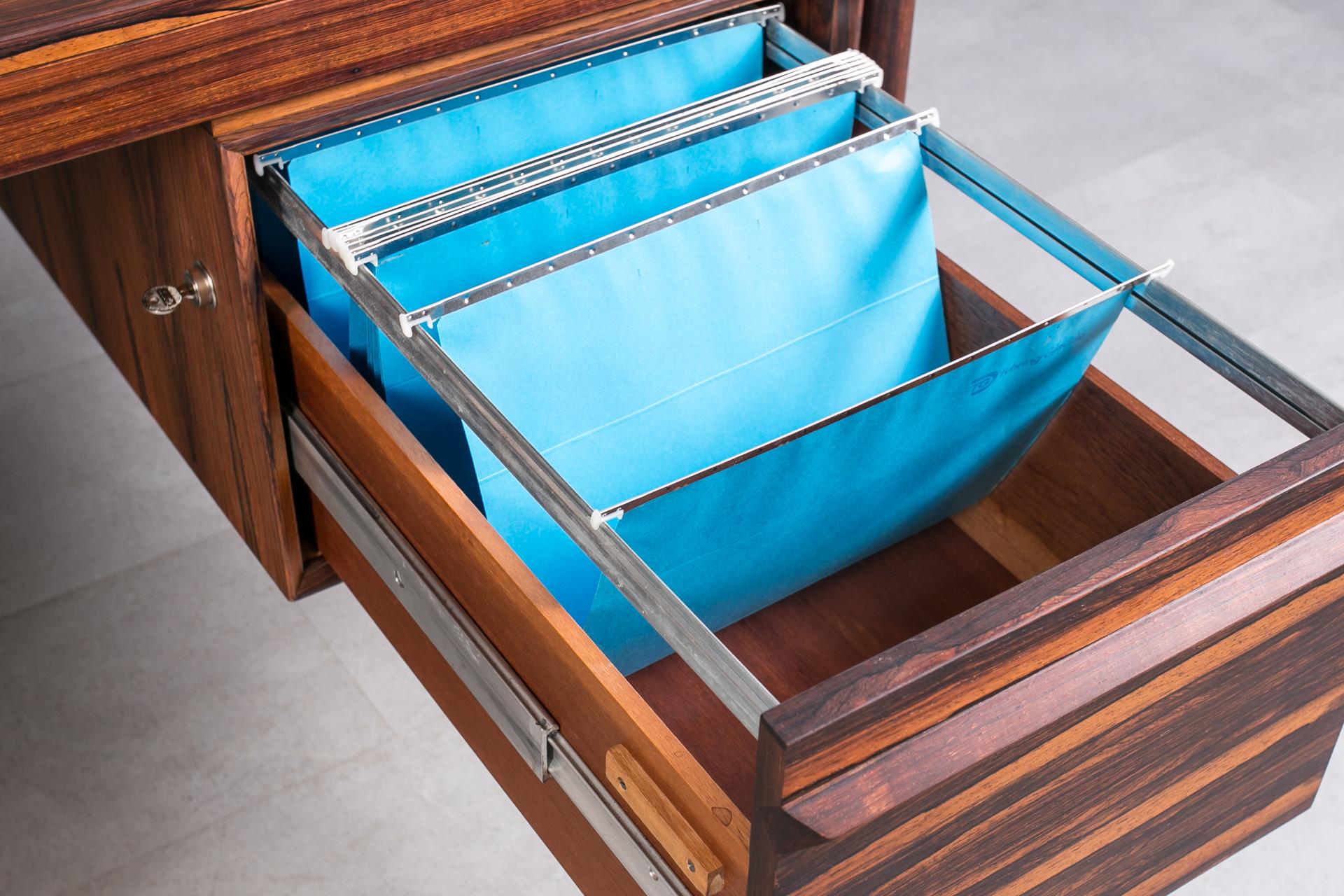 Mid-Century Modern Desk by Bruksbo, Norway, 1960s, attributed to Torbjorn Afdal For Sale 2