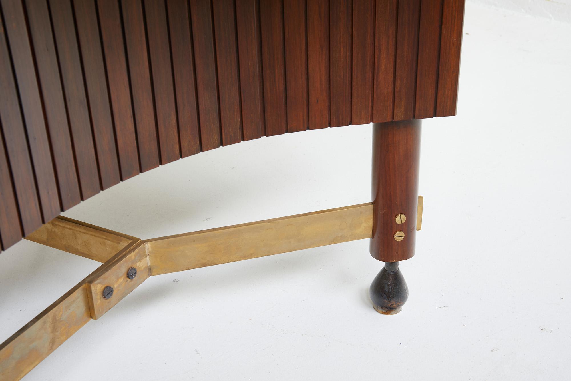 Scrivania moderna di metà secolo di Claudio Olivieri e Renato Angeli, Italia anni '50 in vendita 3