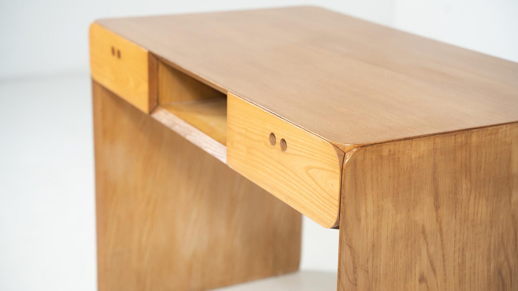 Moderner Schreibtisch der Jahrhundertmitte von Derk Jan De Vries, Domus, 1960er Jahre (20. Jahrhundert) im Angebot