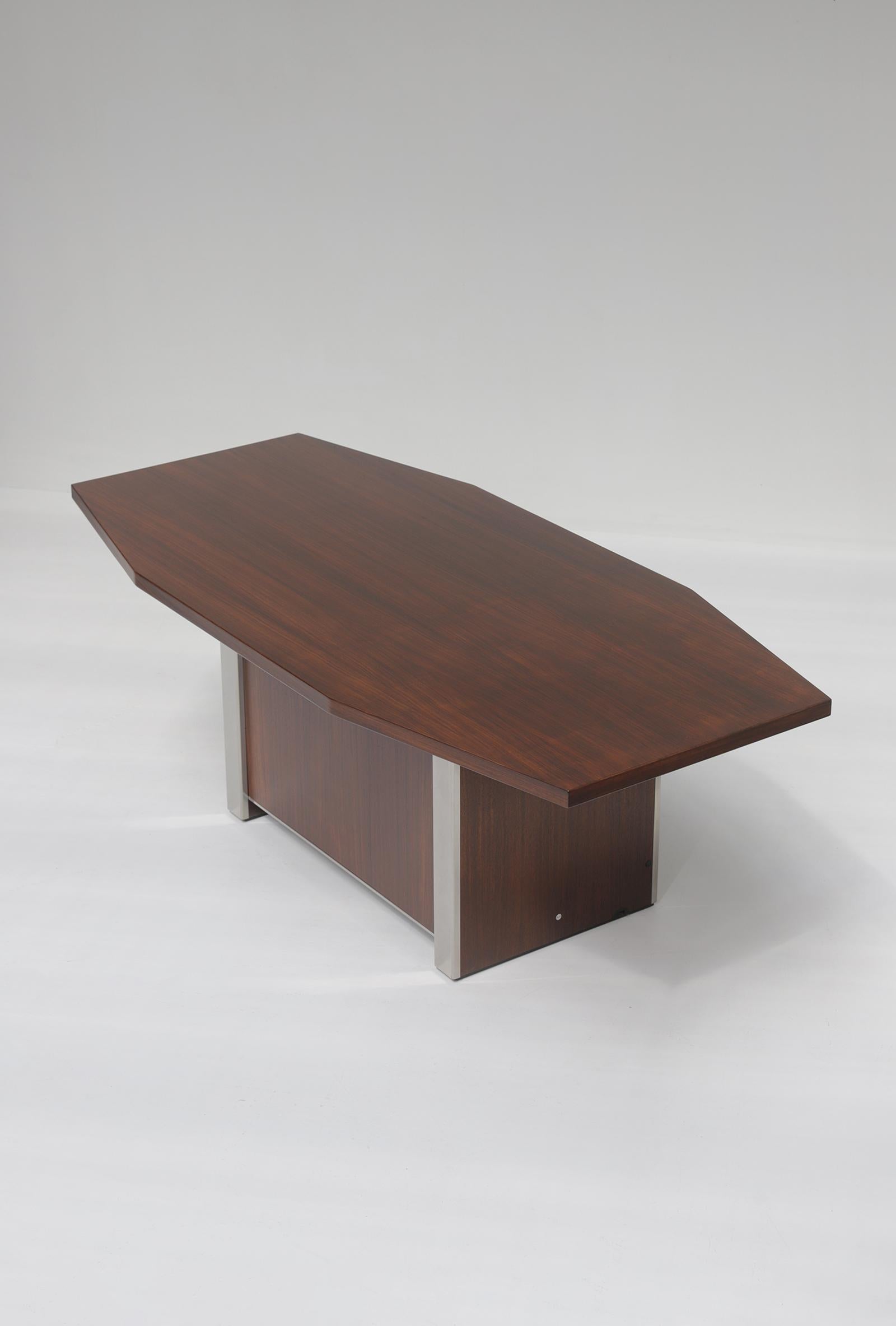 Mid-Century Modern Desk by Desk Ennio Fazioli & Ufficio Tecnico for Mim, Italy  For Sale 7