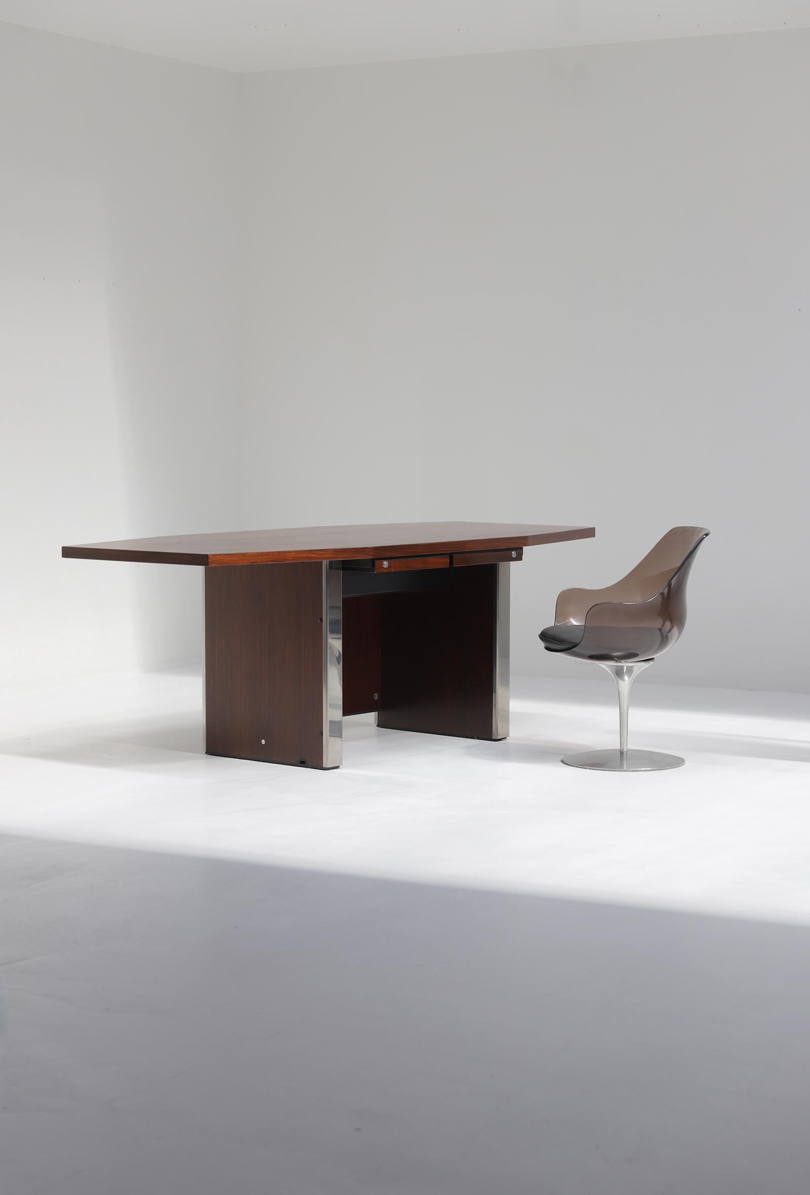 Metal Mid-Century Modern Desk by Desk Ennio Fazioli & Ufficio Tecnico for Mim, Italy  For Sale