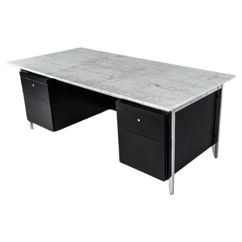 Mid-Century Modern Desk by Florence Knoll for Knoll international, 1970s For Sale