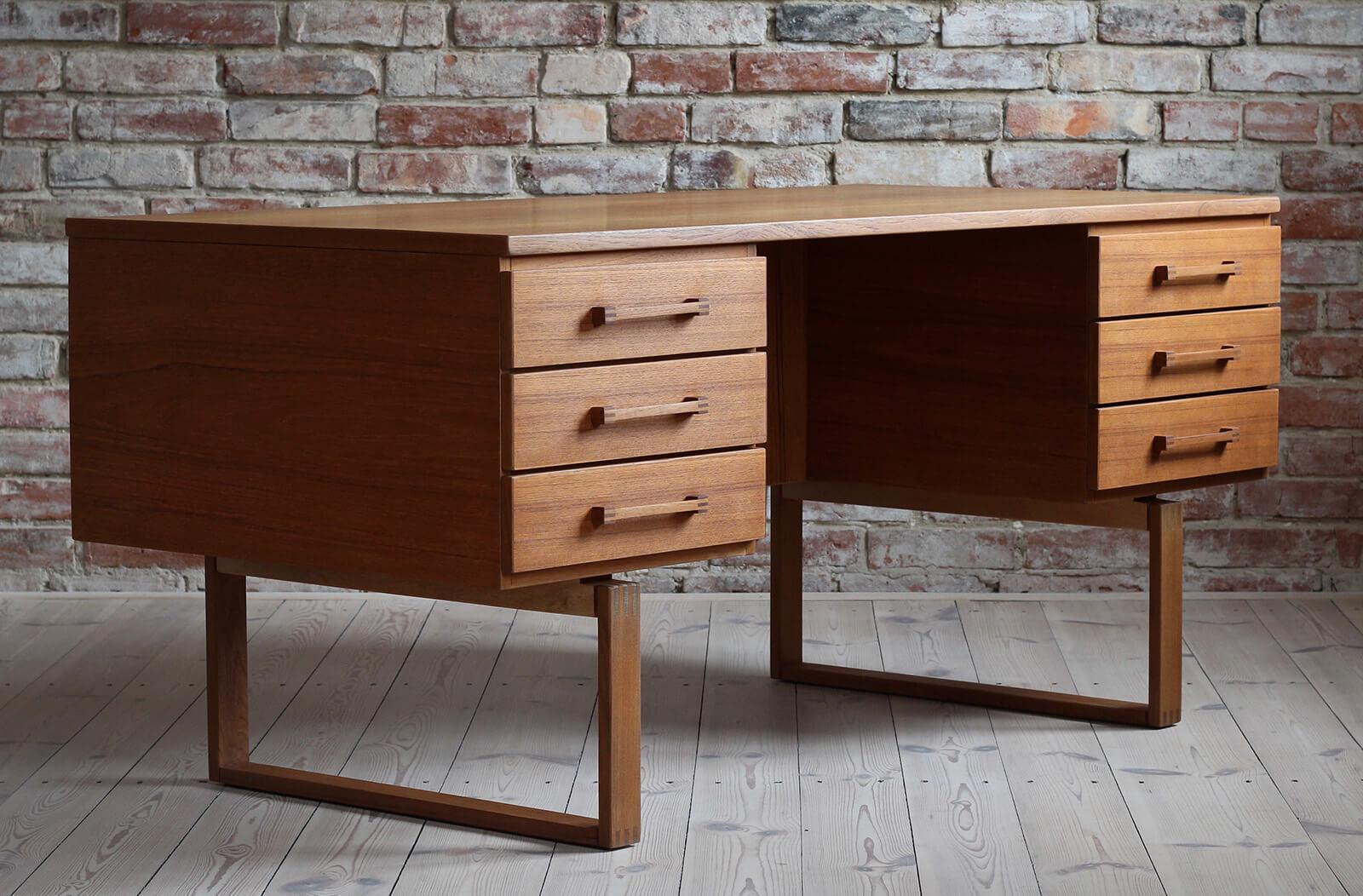 Danish Mid-Century Modern Desk by Henning Jensen & Torbin Valeur, 1960s