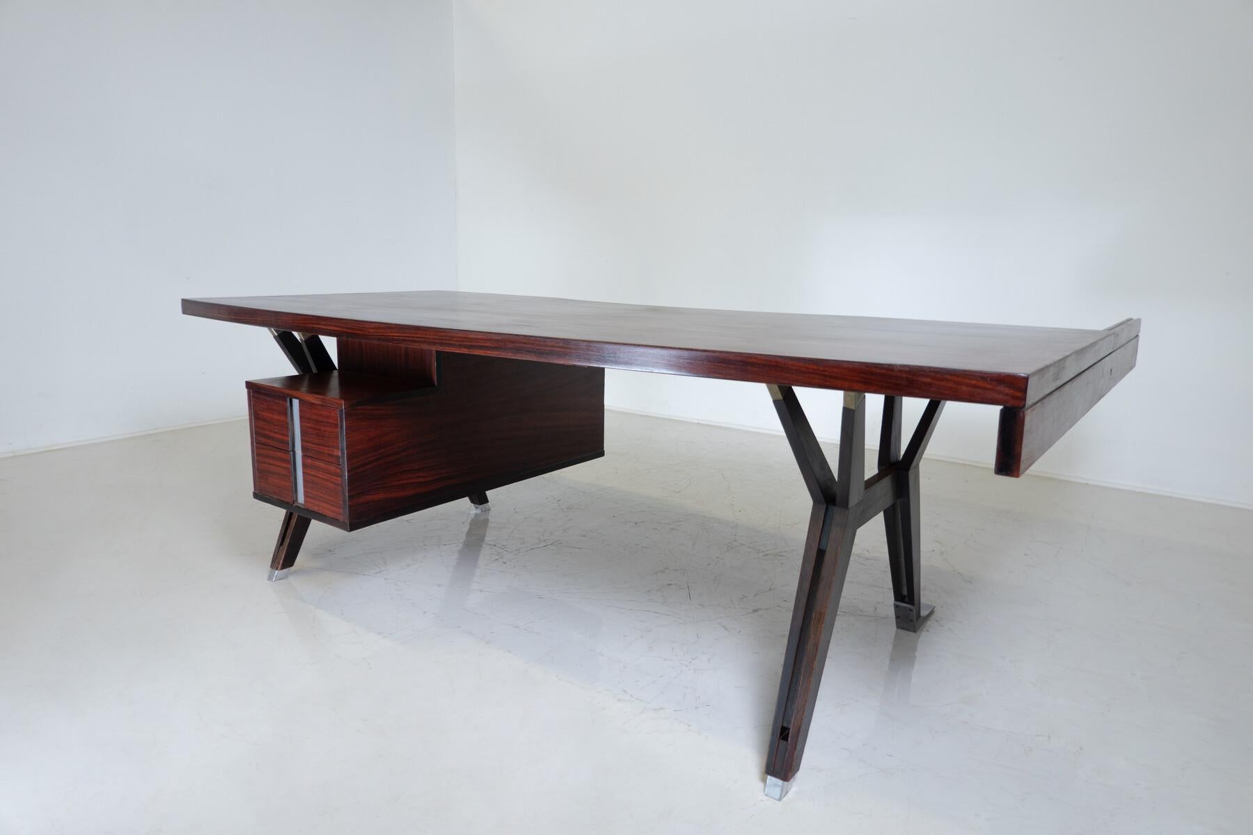 Mid-Century Modern Desk by Ico Parisi for Mim Roma, Italy, 1950s           In Good Condition For Sale In Brussels, BE