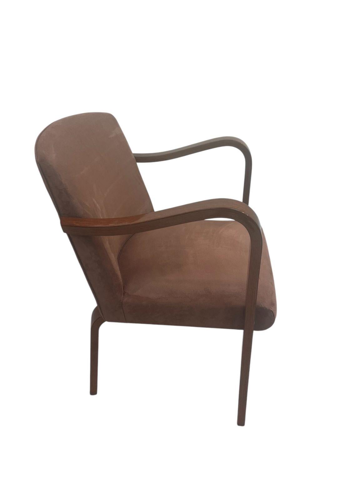 Mid Century Modern Desk Chair by Thonet Circa American 1950’s In Excellent Condition For Sale In Bernville, PA