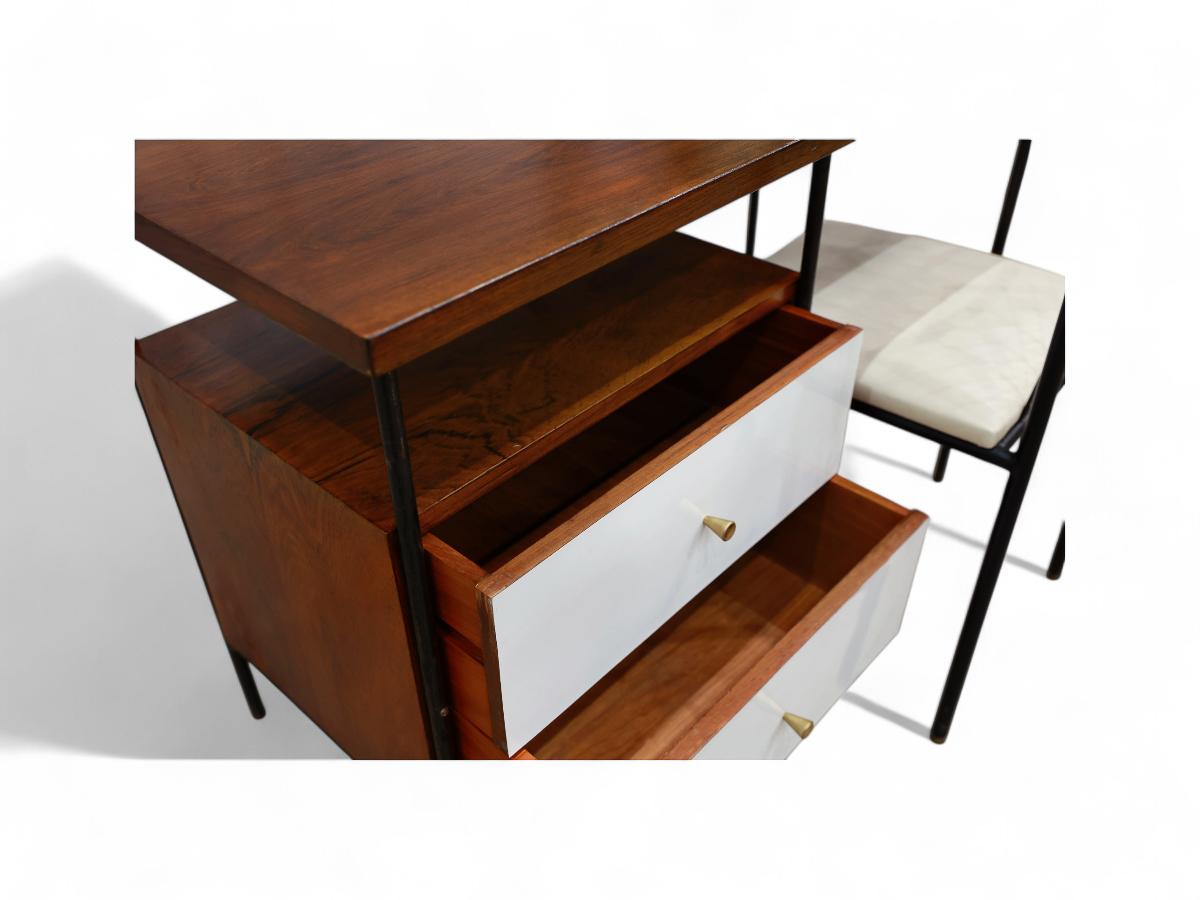 Mid-Century Modern Desk & Chair in Hardwood & Iron by Geraldo de Barros, Brazil For Sale 3