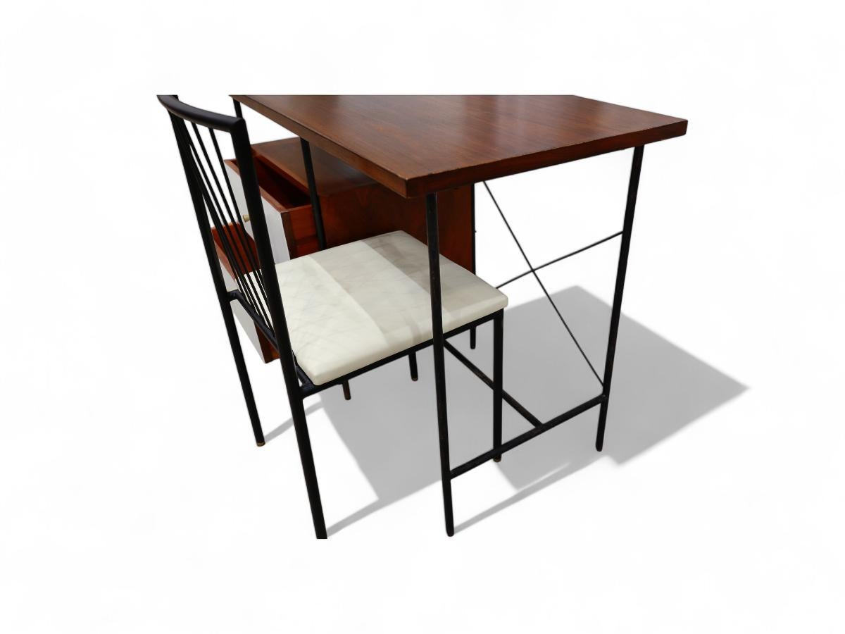 Mid-Century Modern Desk & Chair in Hardwood & Iron by Geraldo de Barros, Brazil For Sale 5