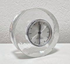 Horloge de bureau moderne du milieu du siècle avec cadre en verre massif, Allemagne de l'Ouest, 1970