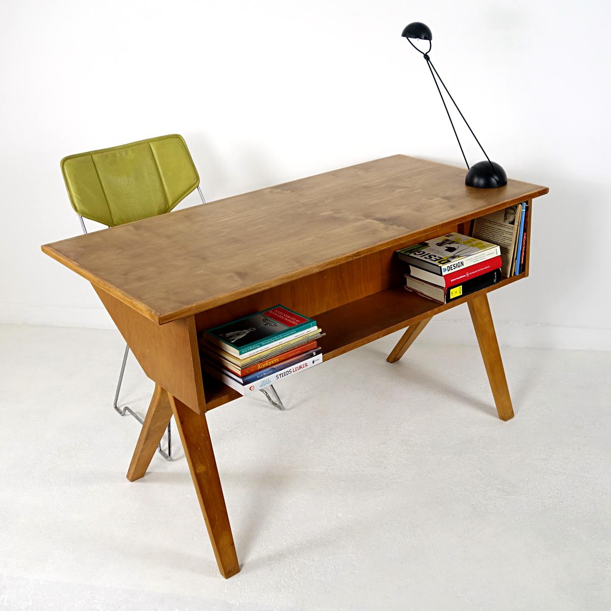 Dutch Mid-Century Modern Desk EB02 Designed by Cees Braakman for USM Pastoe For Sale