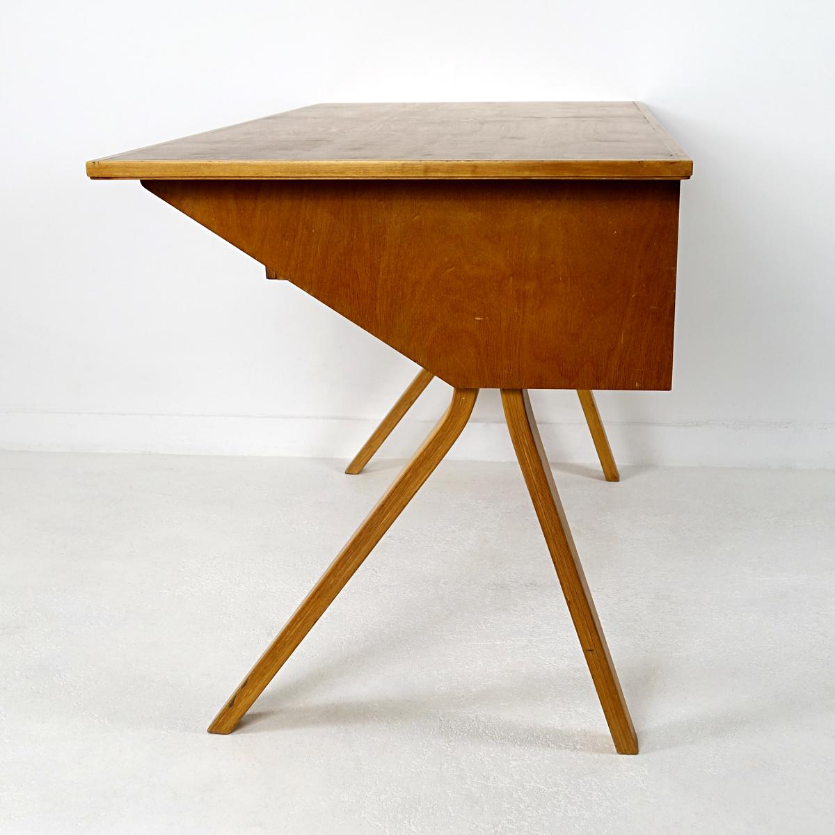 Birch Mid-Century Modern Desk EB02 Designed by Cees Braakman for USM Pastoe For Sale