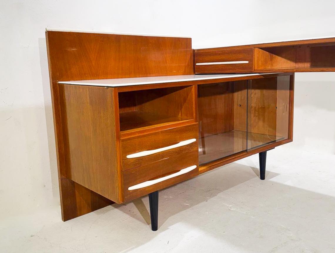 Mid-Century Modern Desk for Up Zavody, Czech Republic, 1960s For Sale 1
